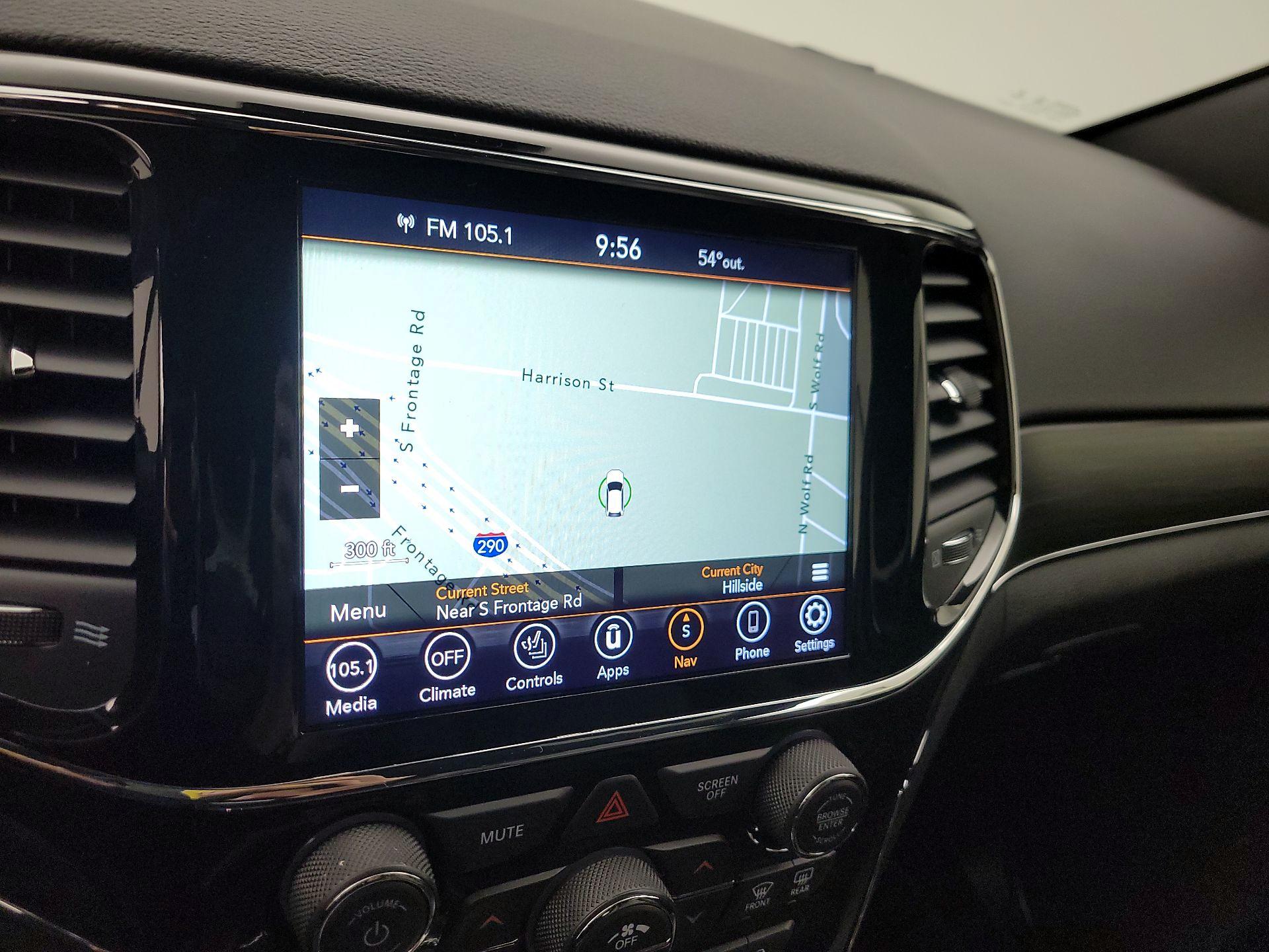 Thumbnail: 2021 Jeep Grand Cherokee - 14