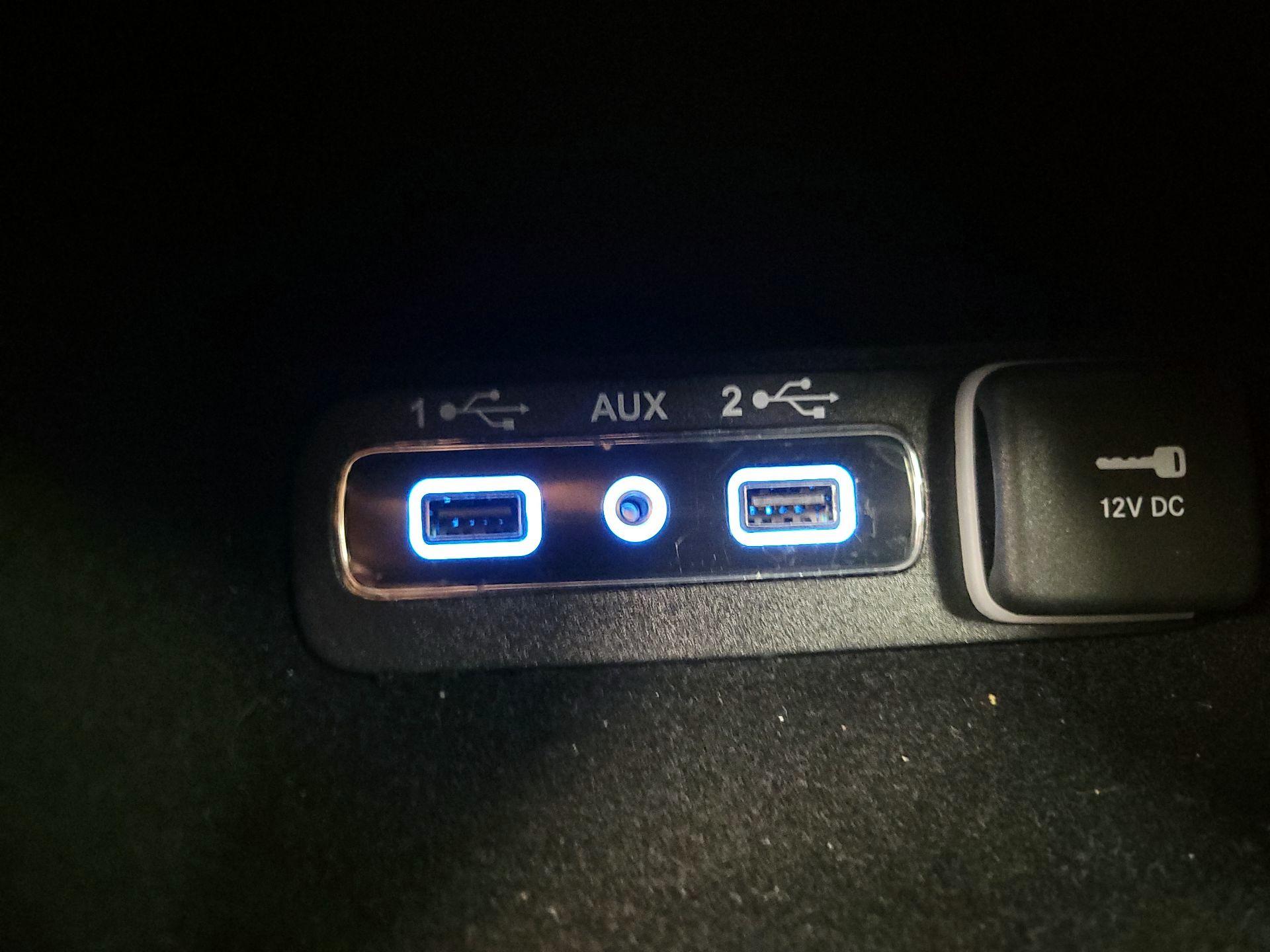 Thumbnail: 2021 Jeep Grand Cherokee - 19