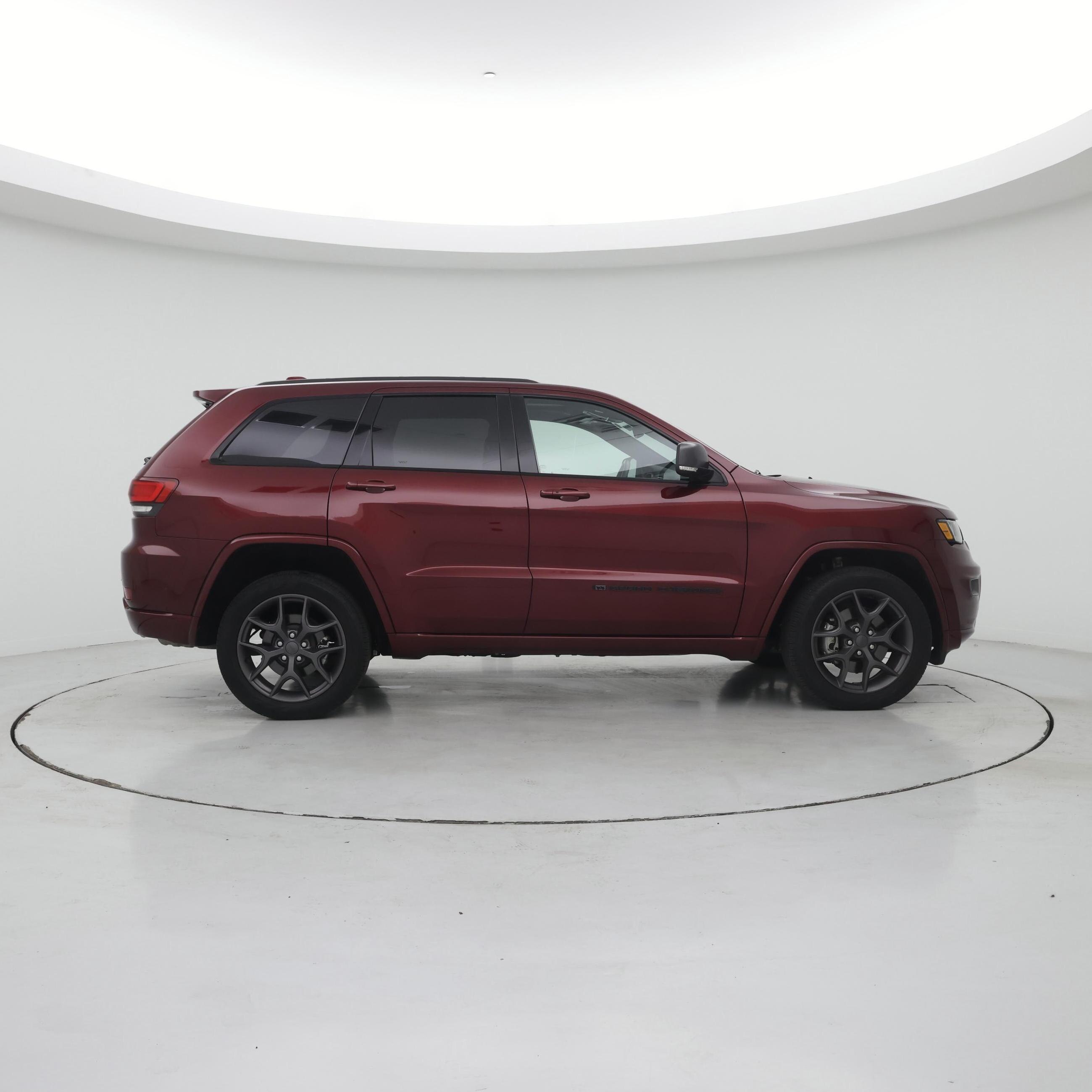 Thumbnail: 2021 Jeep Grand Cherokee - 7
