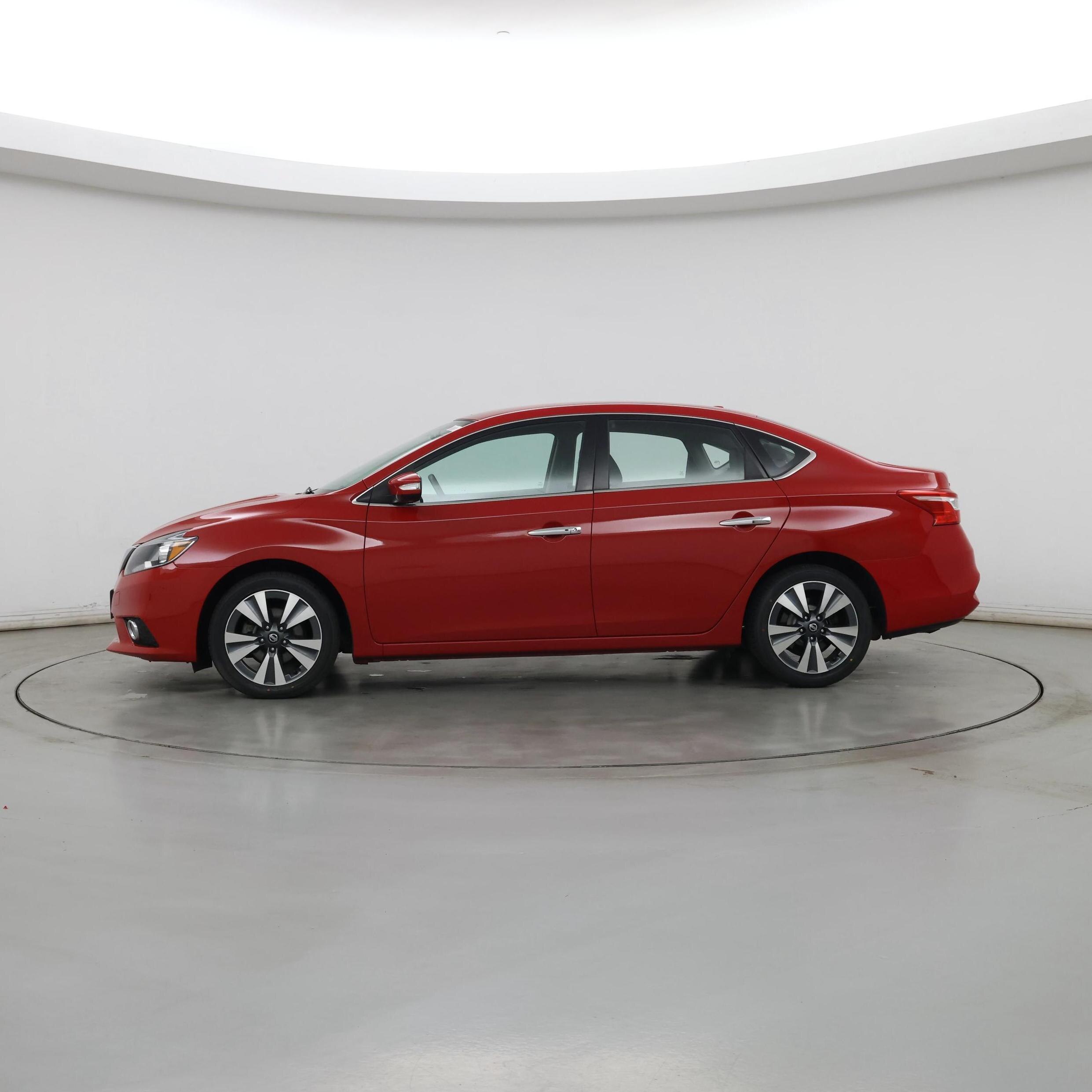 Thumbnail: 2017 Nissan Sentra - 3