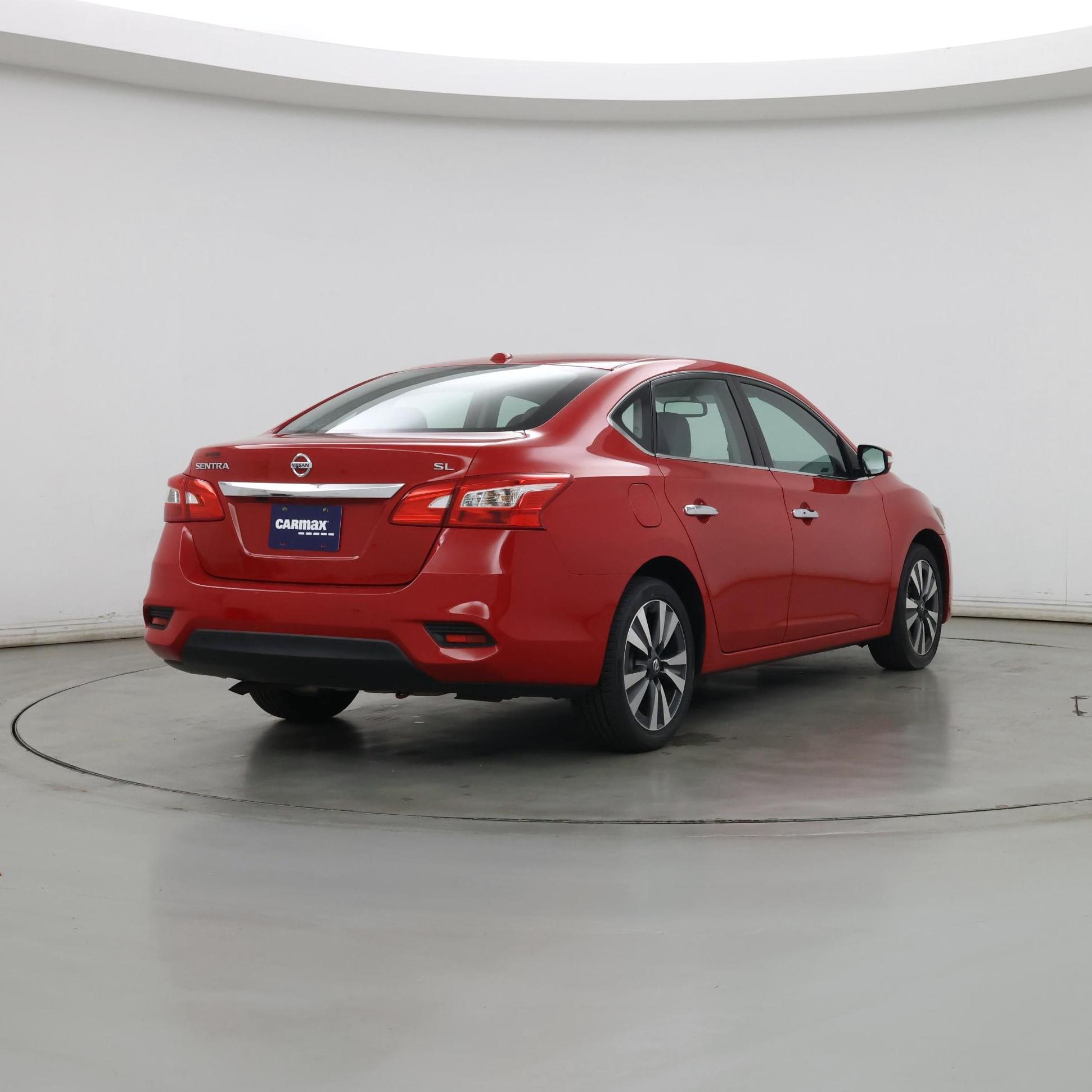 Thumbnail: 2017 Nissan Sentra - 8