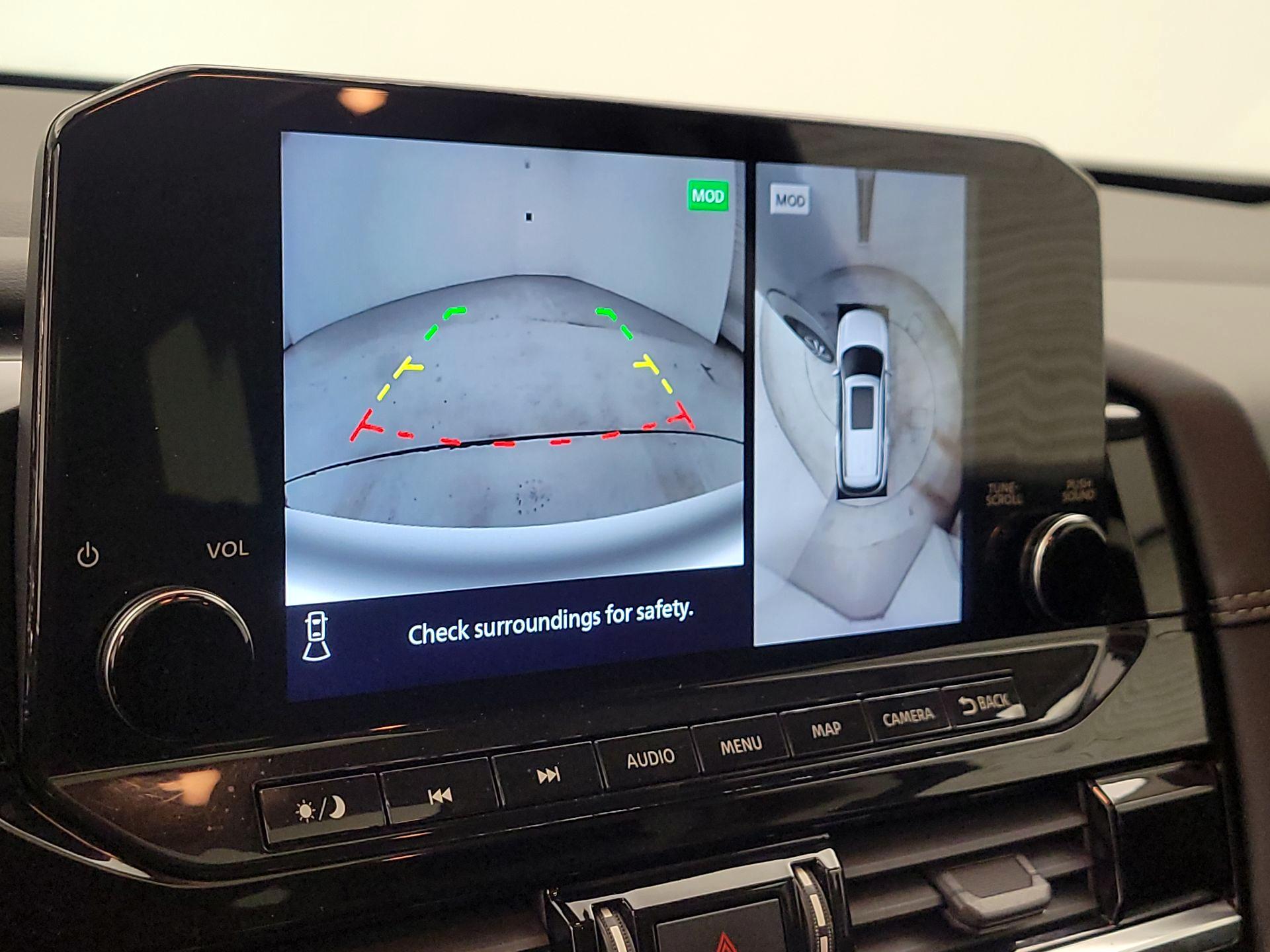 Thumbnail: 2022 Nissan Pathfinder - 14