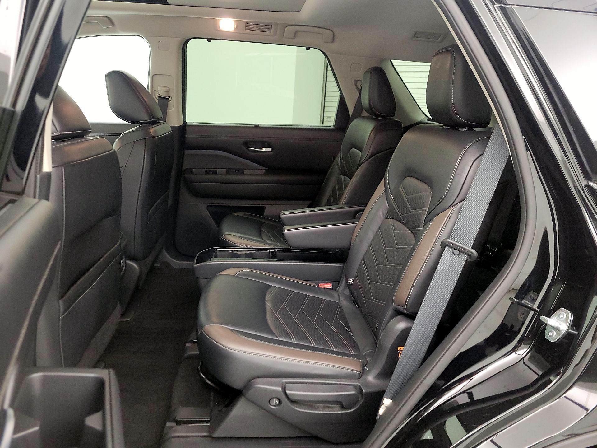 Thumbnail: 2022 Nissan Pathfinder - 20