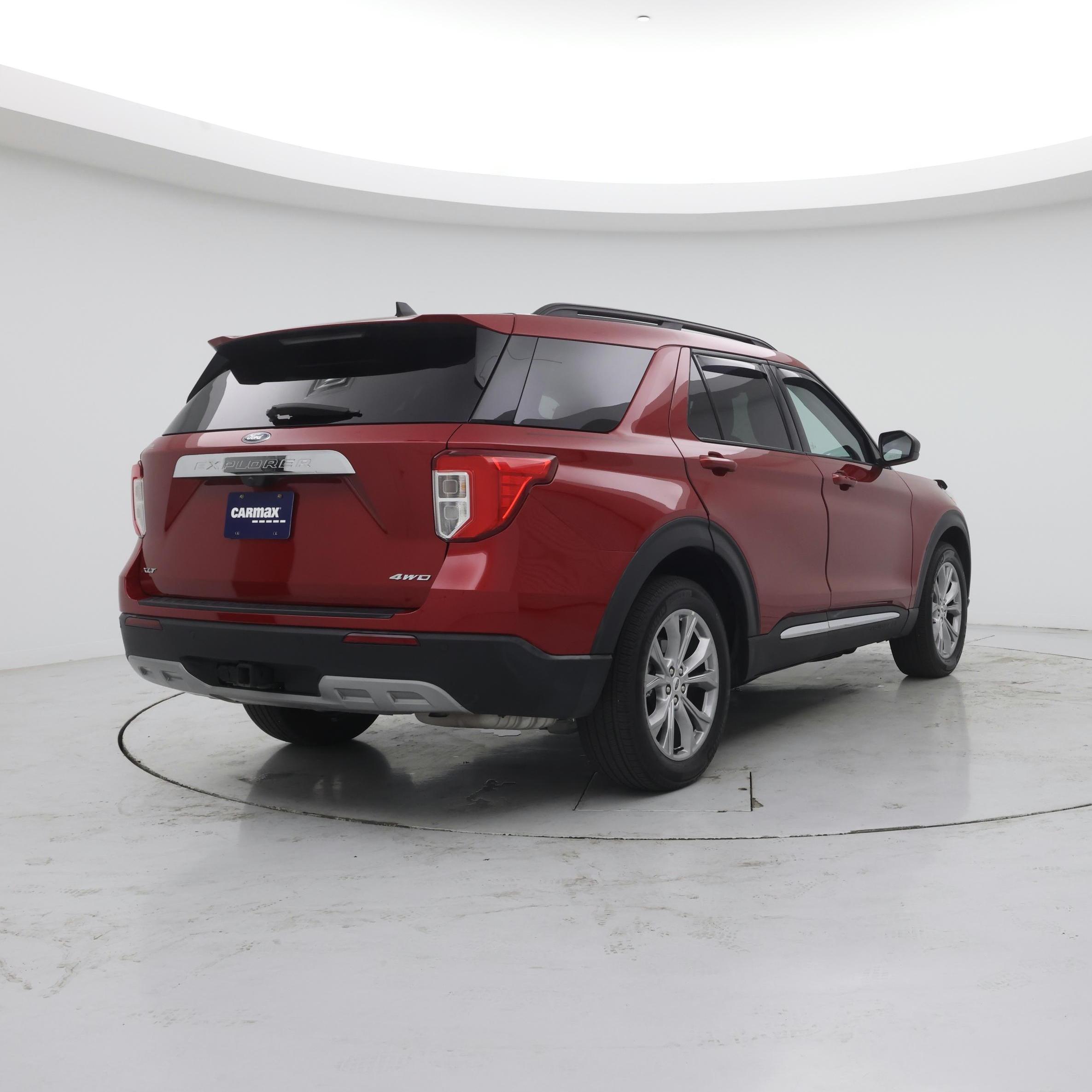 Thumbnail: 2023 Ford Explorer - 8