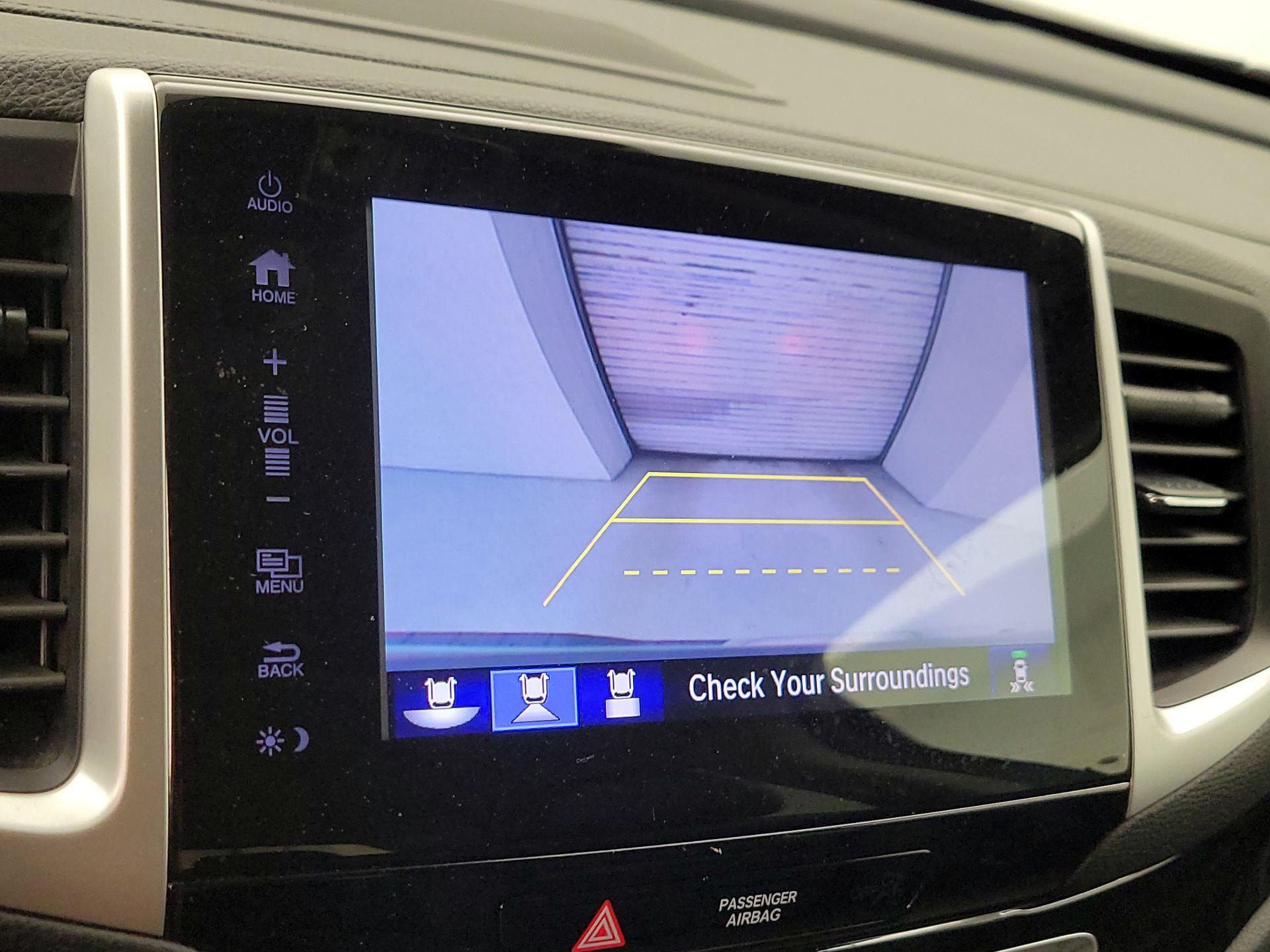 Thumbnail: 2020 Honda Ridgeline - 15