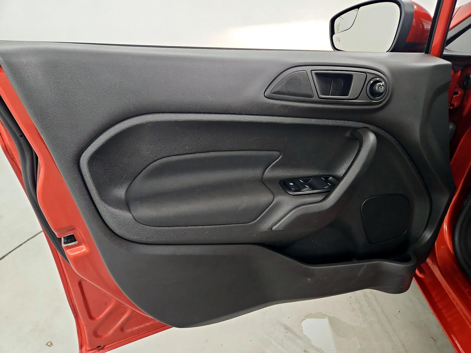 Thumbnail: 2019 Ford Fiesta - 12