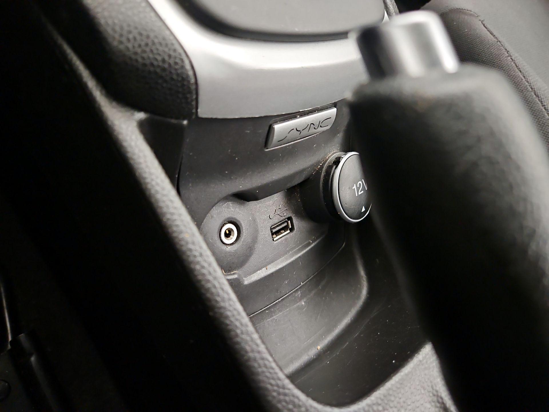 Thumbnail: 2019 Ford Fiesta - 18