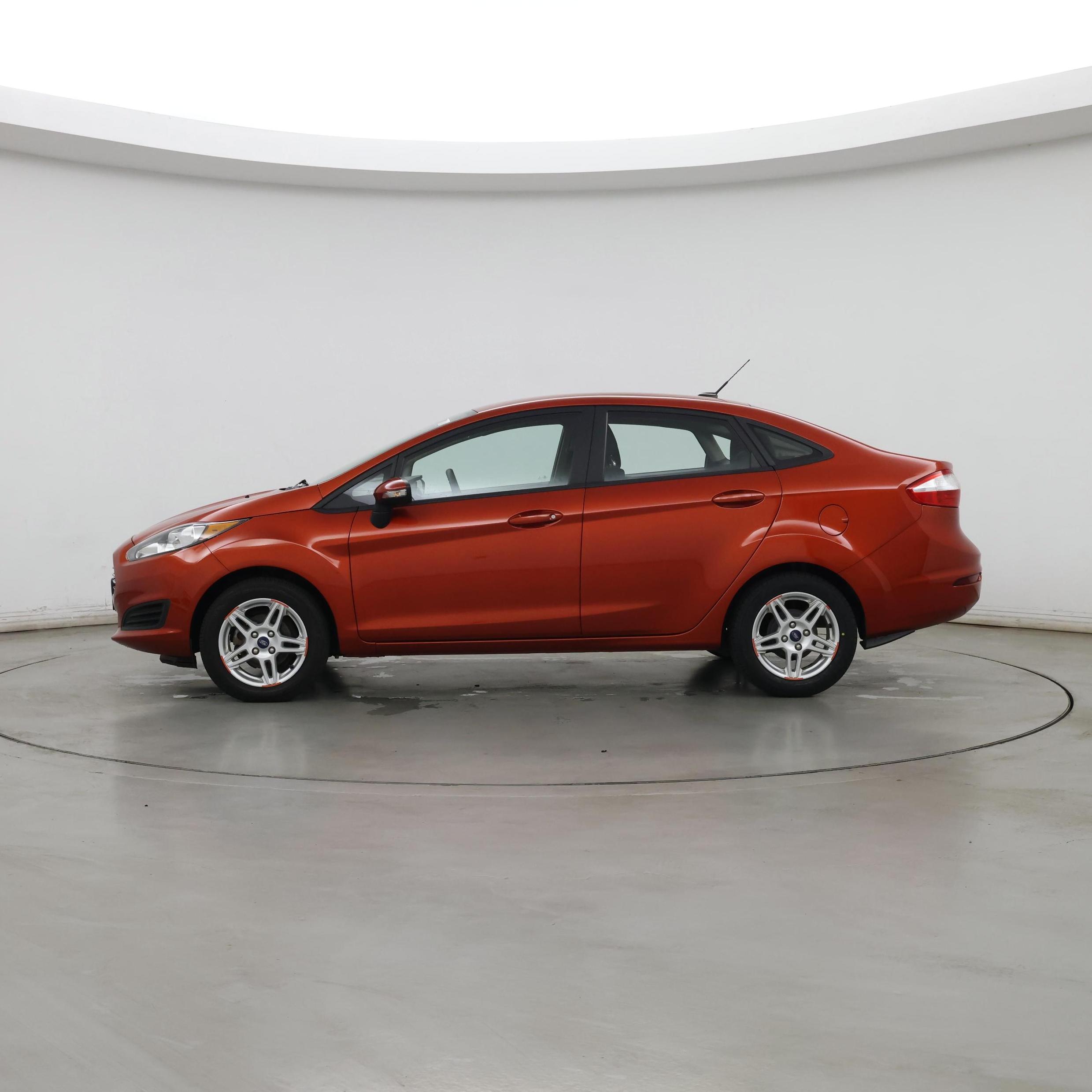 Thumbnail: 2019 Ford Fiesta - 3