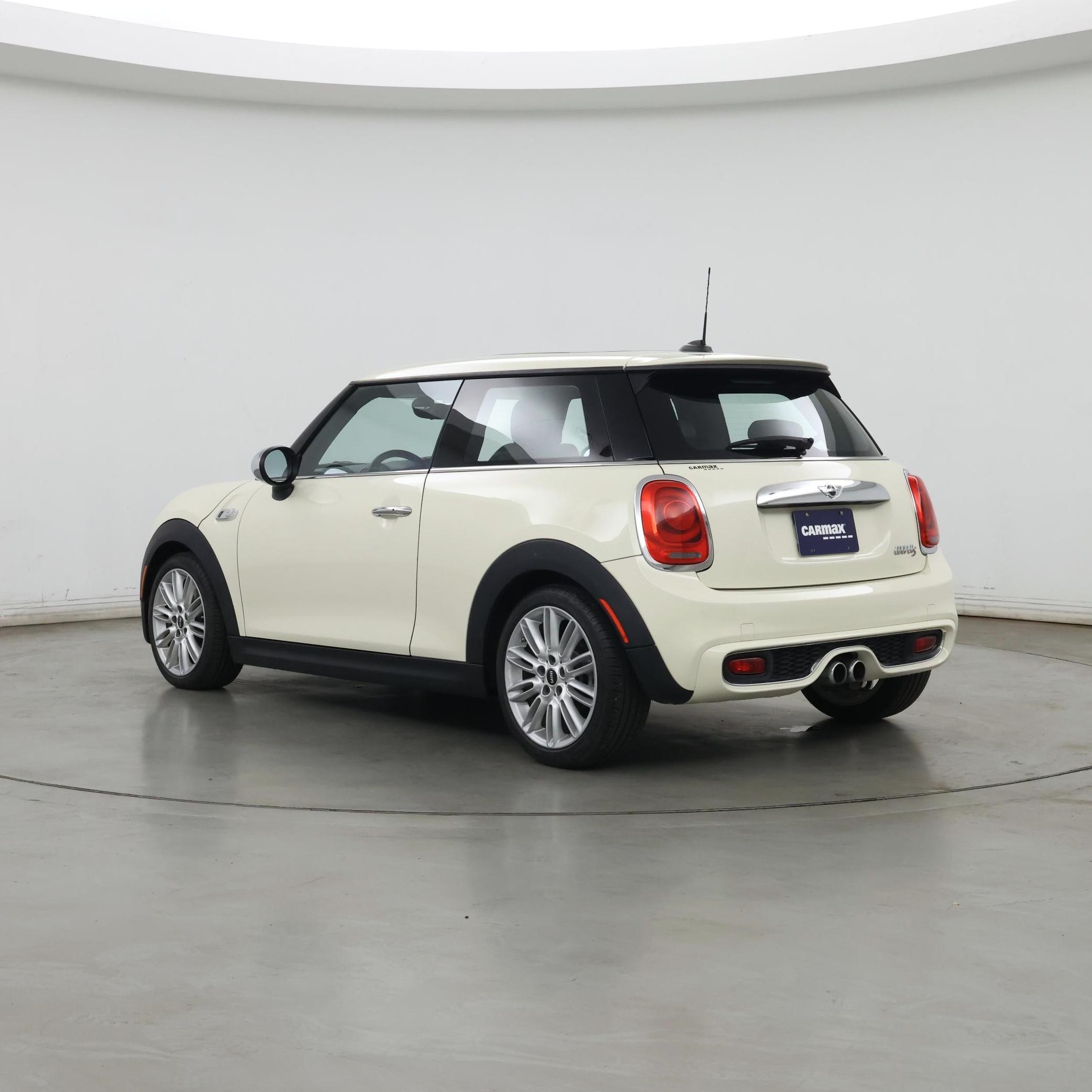 Thumbnail: 2015 MINI Cooper Hardtop - 2