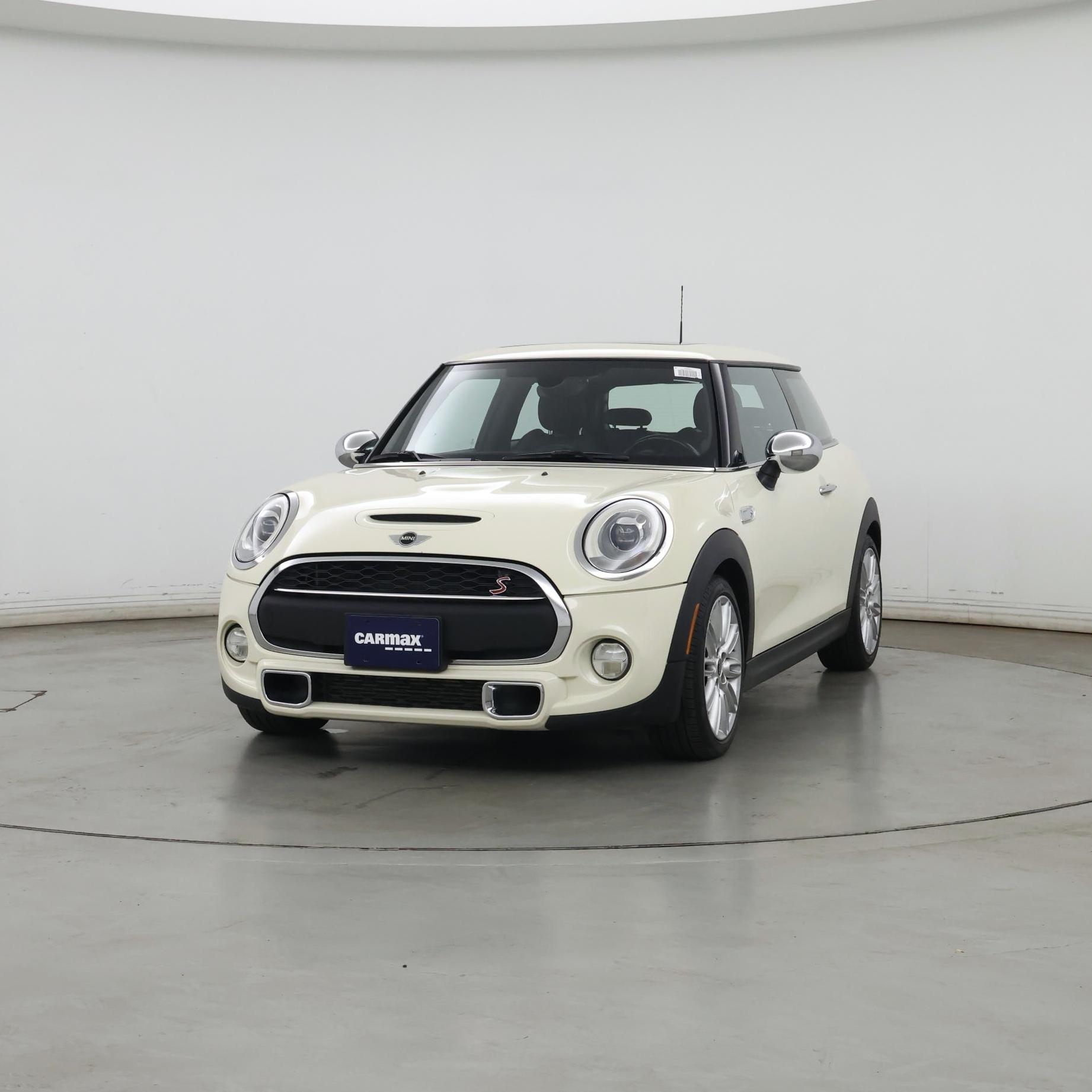 Thumbnail: 2015 MINI Cooper Hardtop - 4