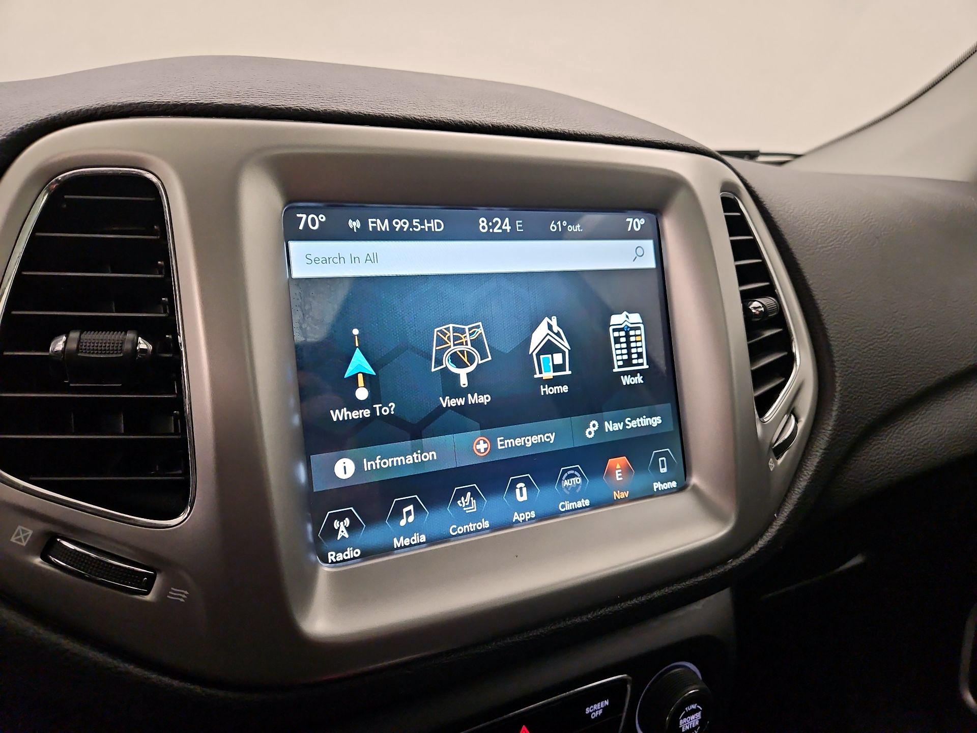 Thumbnail: 2018 Jeep Compass - 14