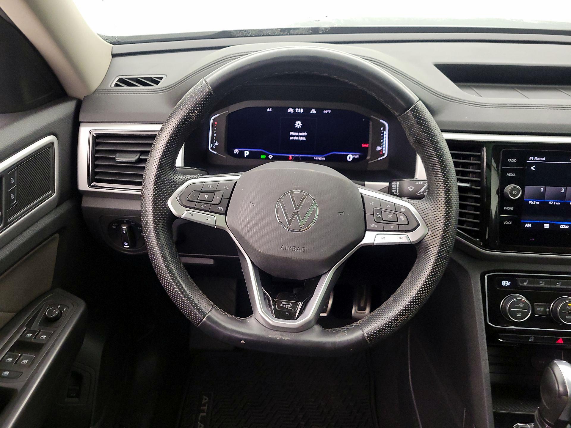 Thumbnail: 2023 Volkswagen Atlas - 10