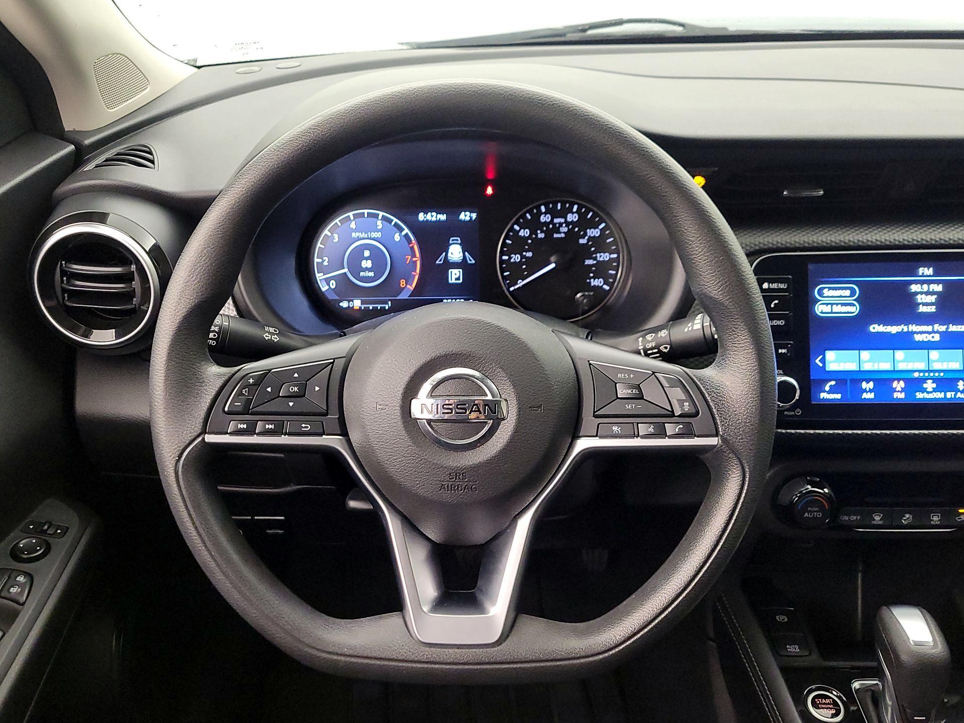 Thumbnail: 2021 Nissan Kicks - 10