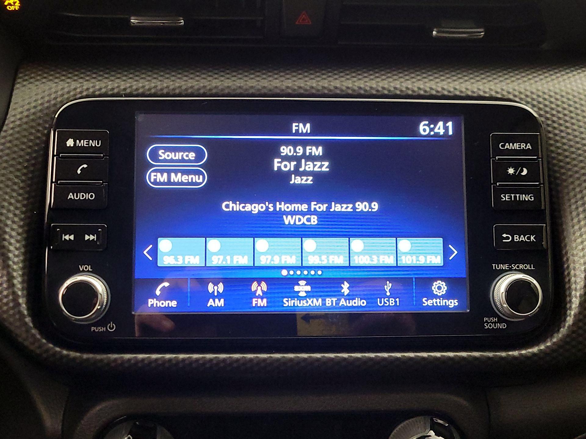 Thumbnail: 2021 Nissan Kicks - 14