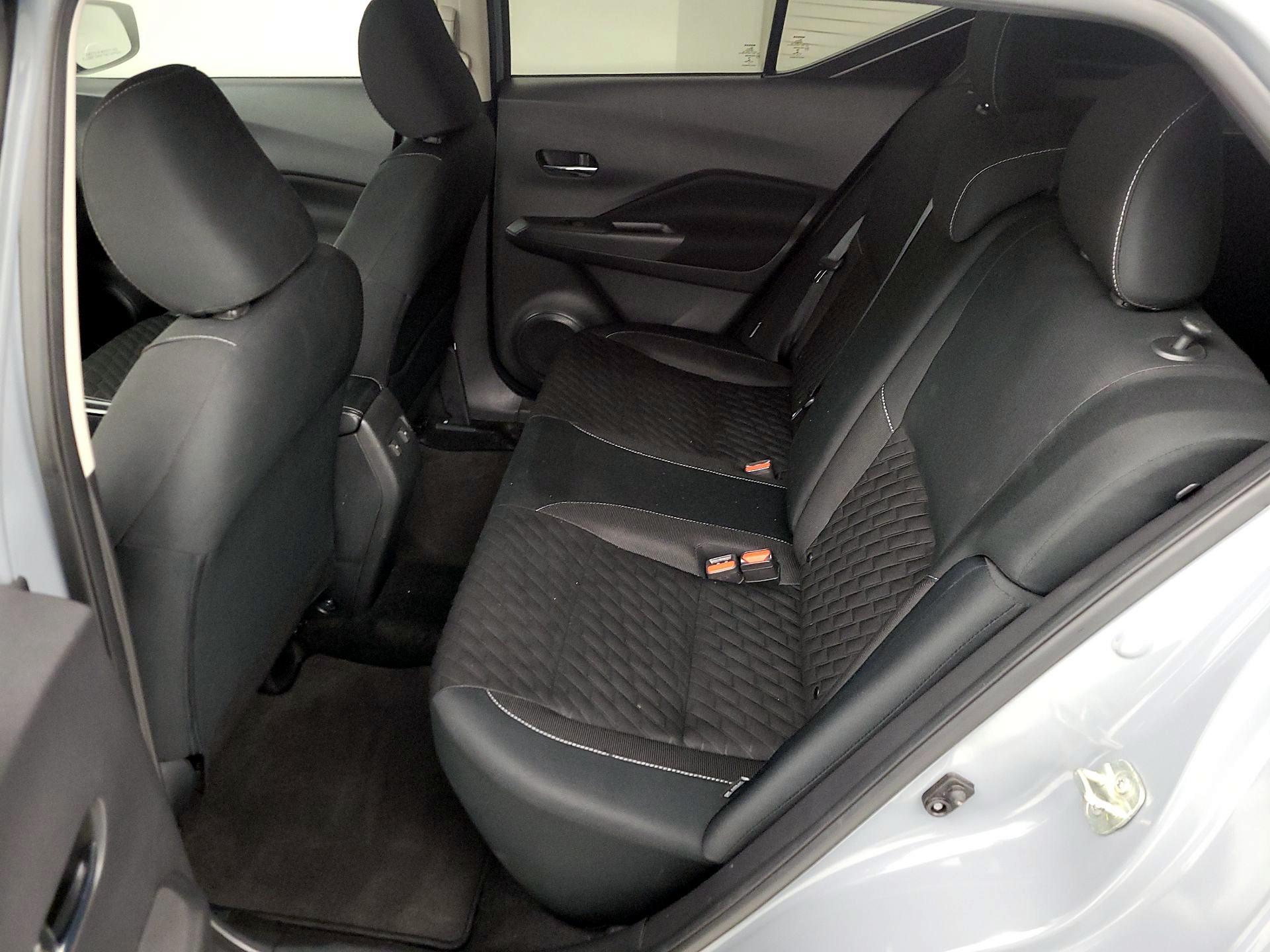 Thumbnail: 2021 Nissan Kicks - 17