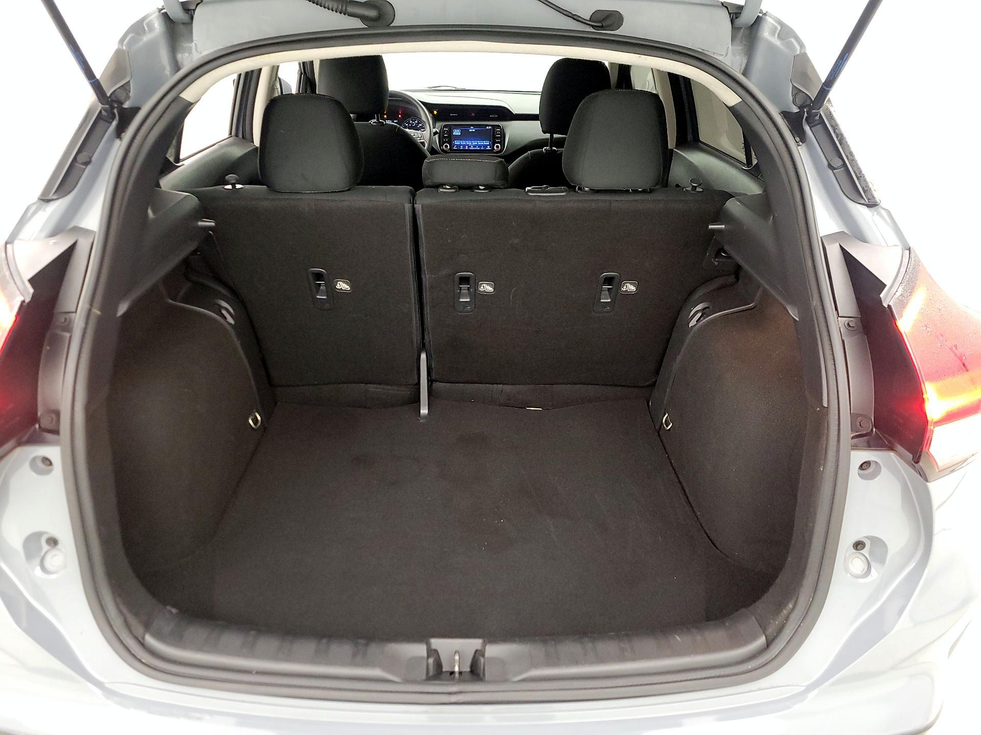 Thumbnail: 2021 Nissan Kicks - 18