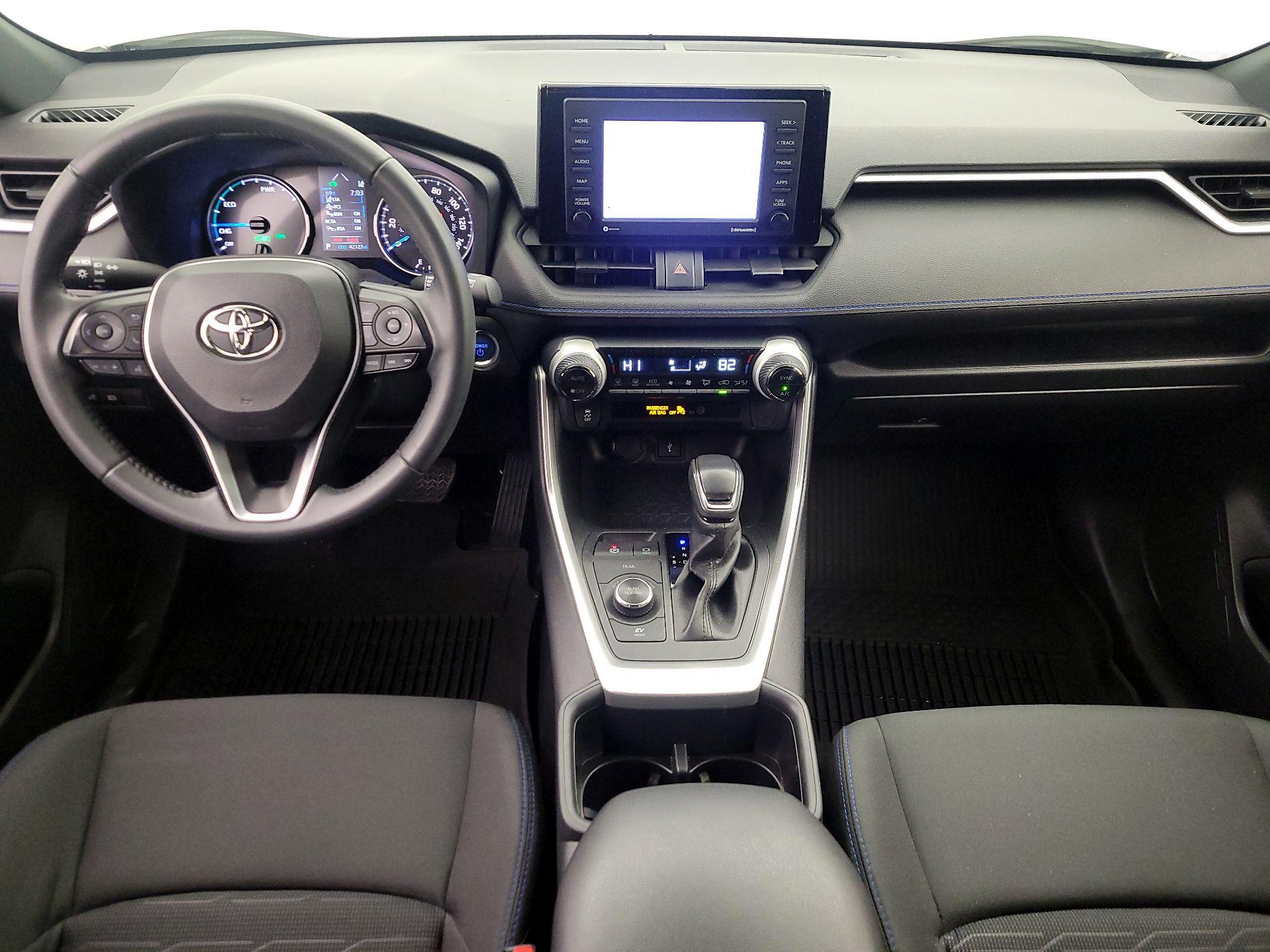 Thumbnail: 2022 Toyota RAV4 - 9