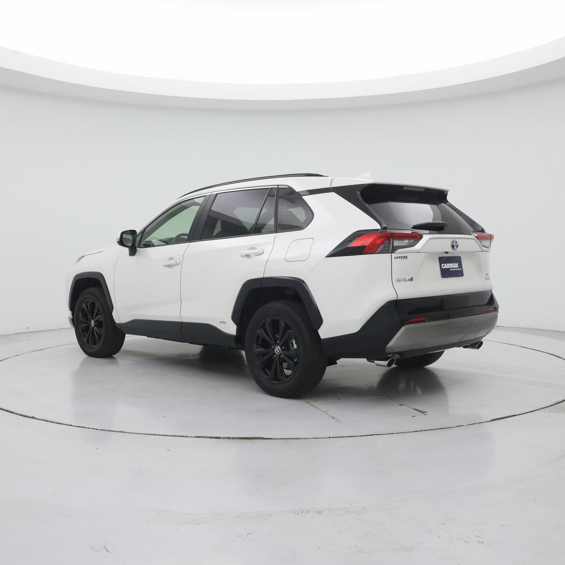 Thumbnail: 2022 Toyota RAV4 - 2