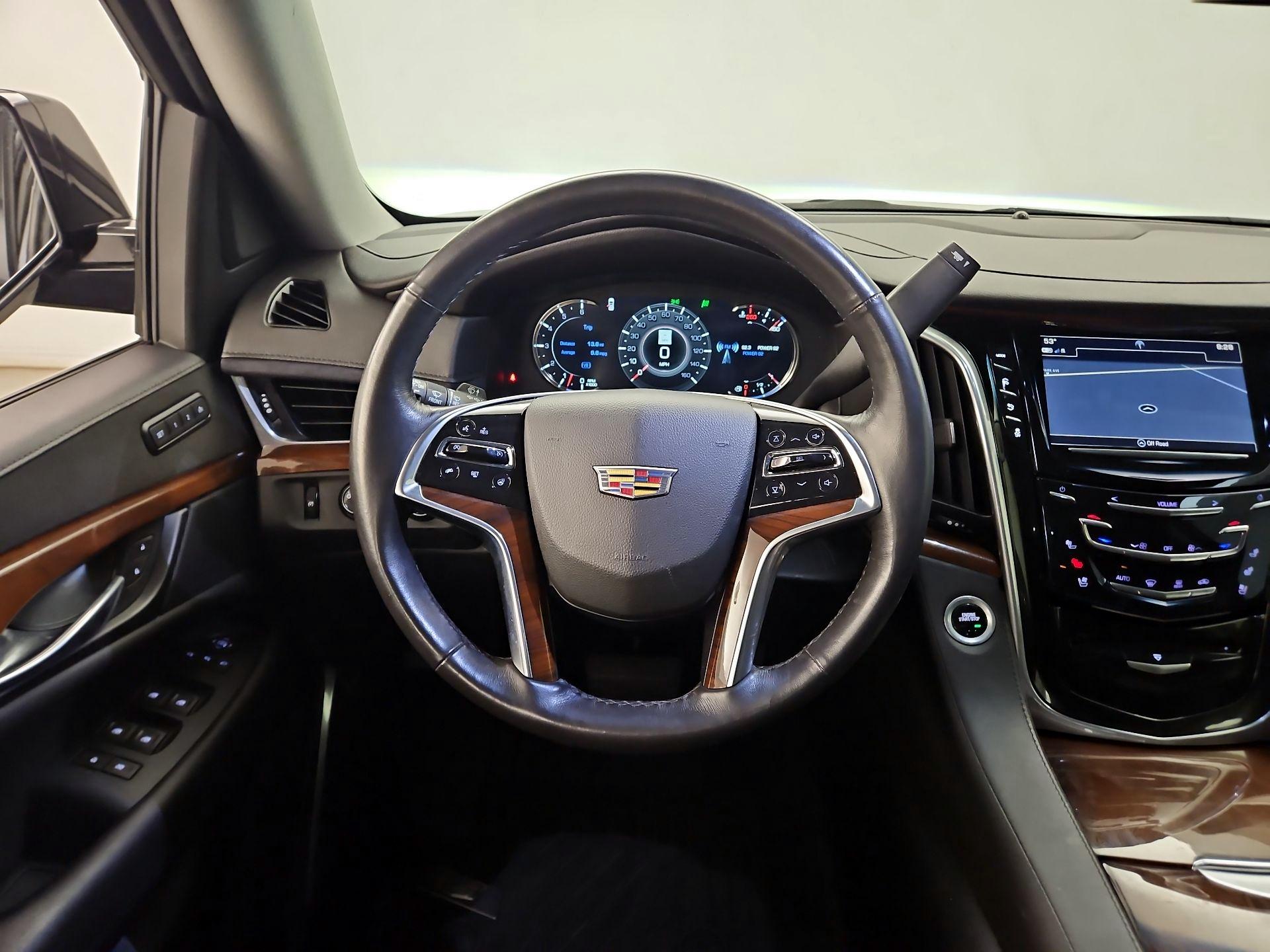 Thumbnail: 2018 Cadillac Escalade - 10