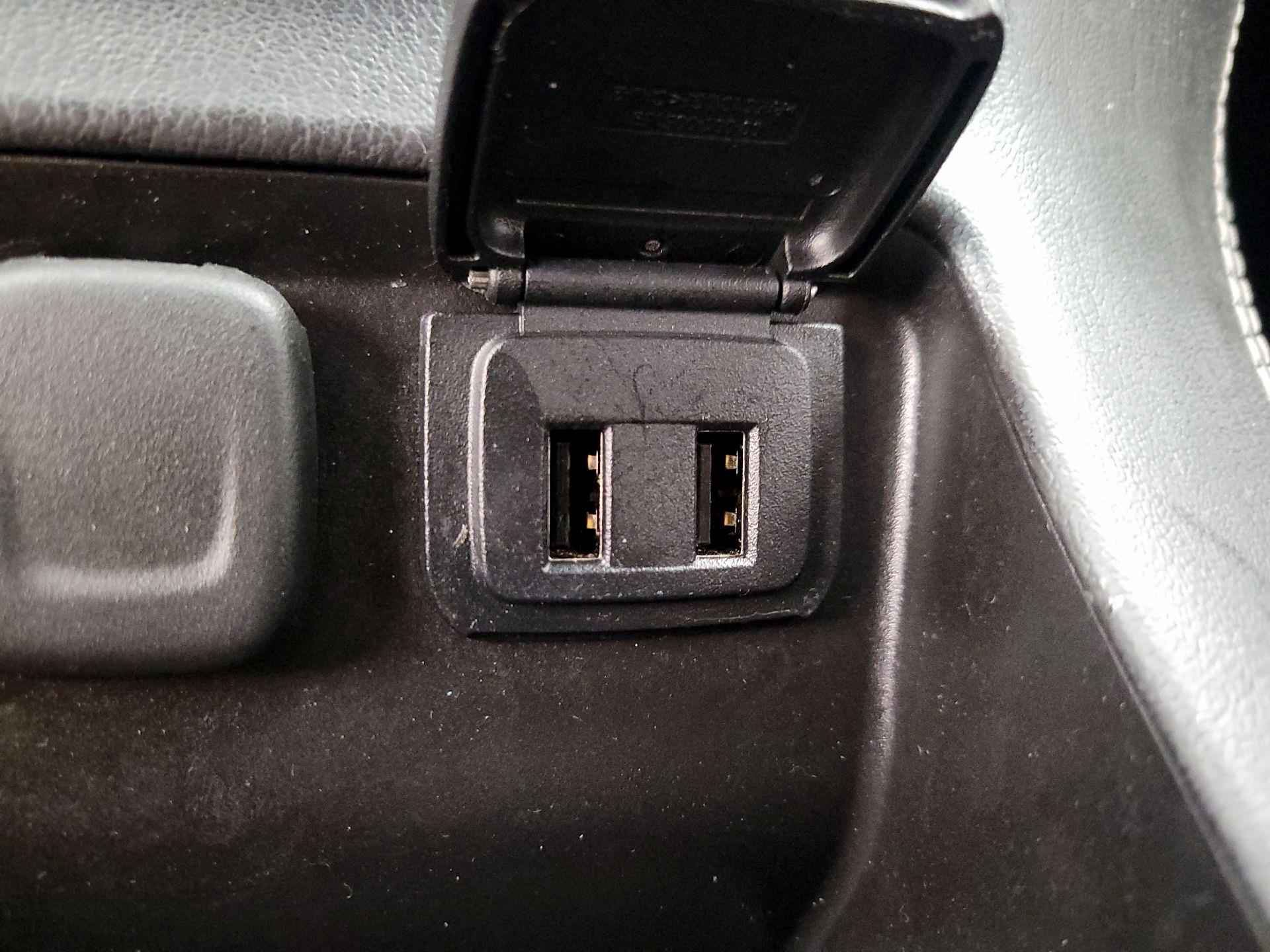 Thumbnail: 2016 Chevrolet Tahoe - 18