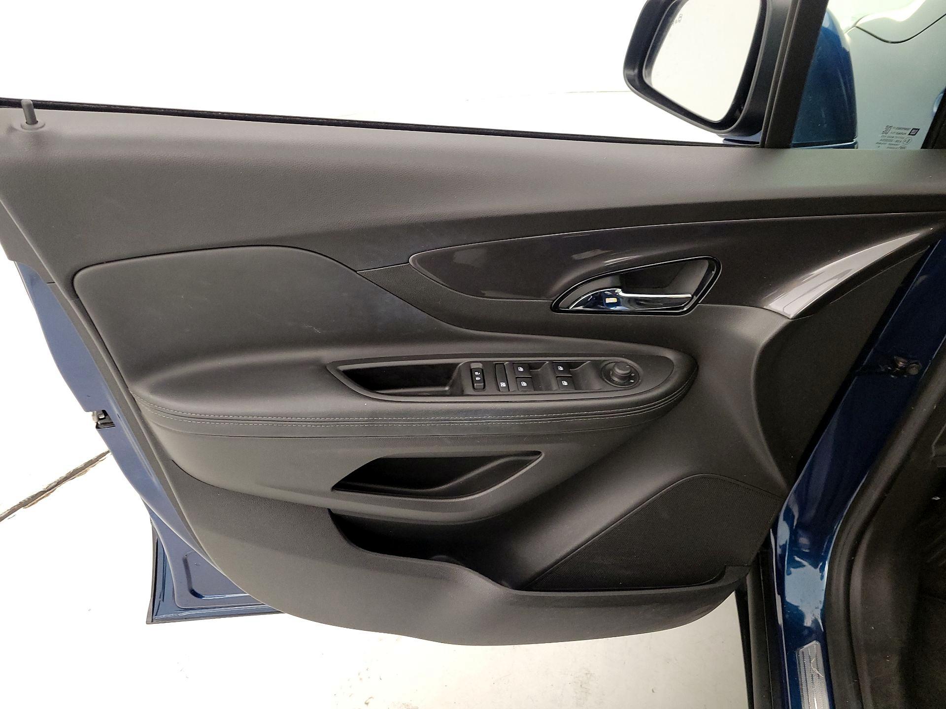 Thumbnail: 2019 Buick Encore - 12