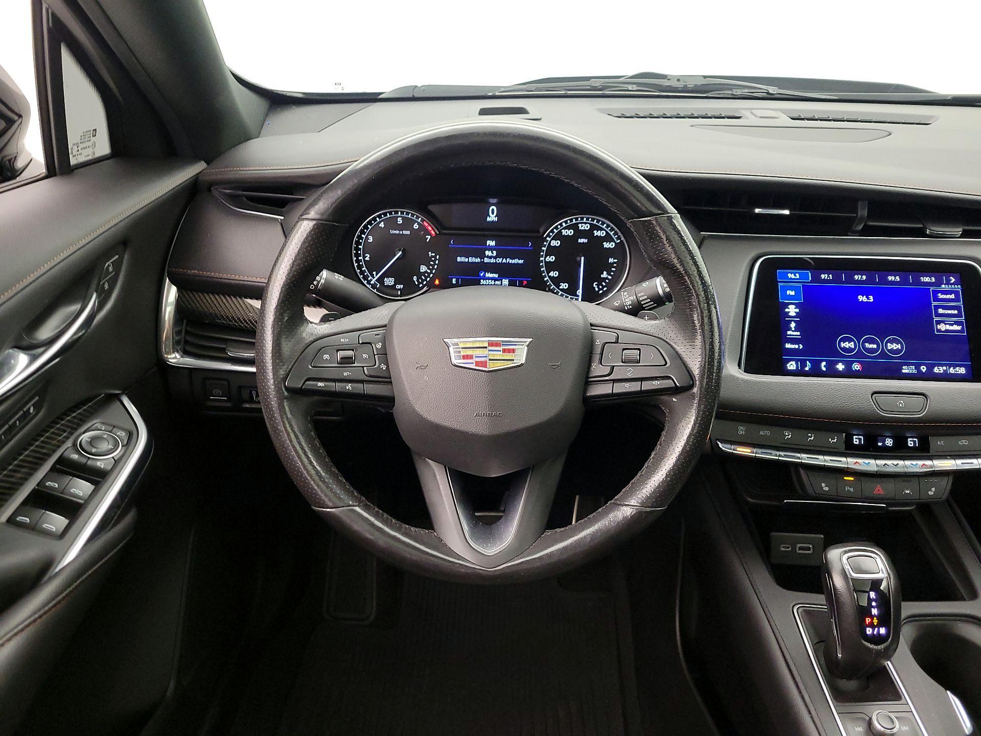 Thumbnail: 2019 Cadillac XT4 - 10