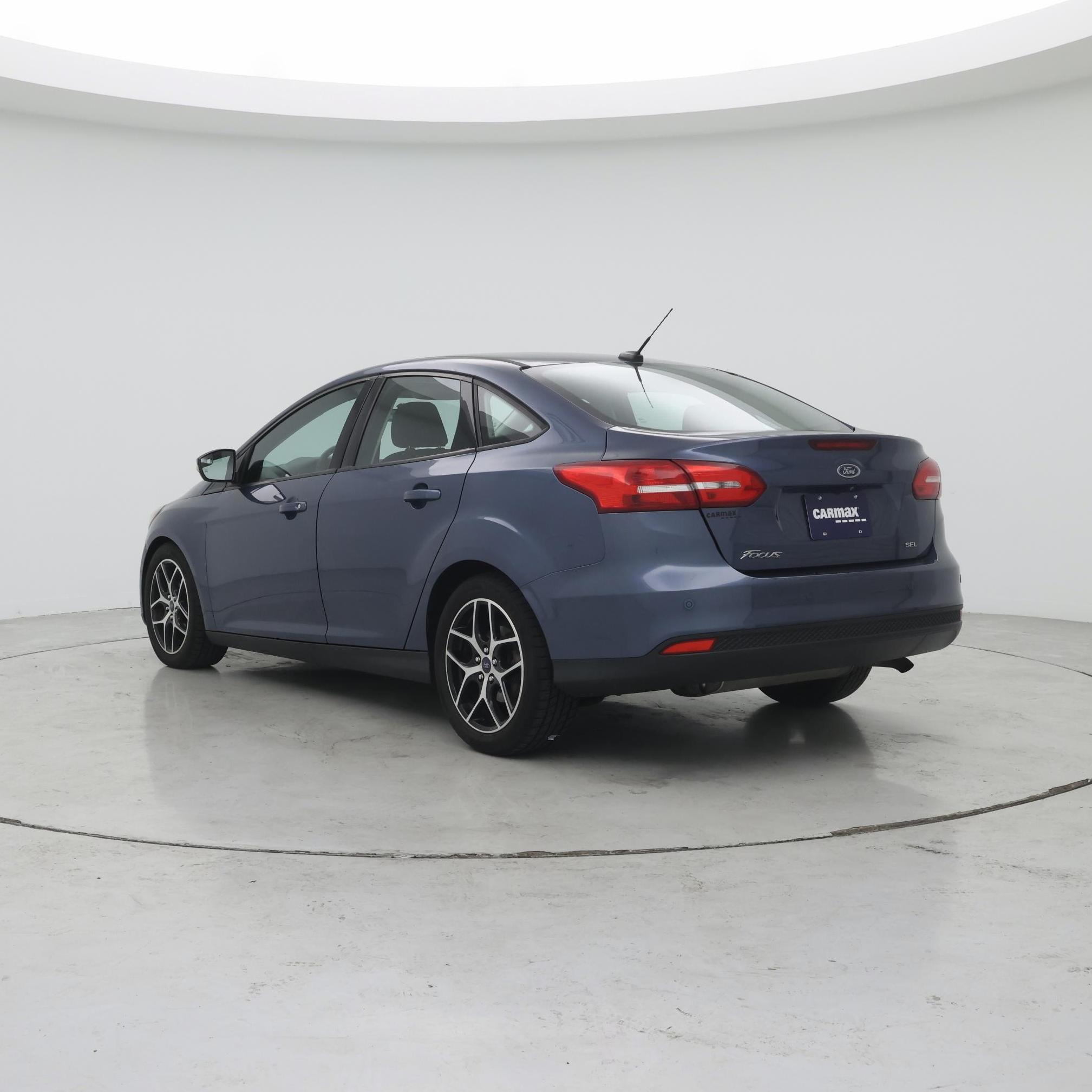 Thumbnail: 2018 Ford Focus - 2