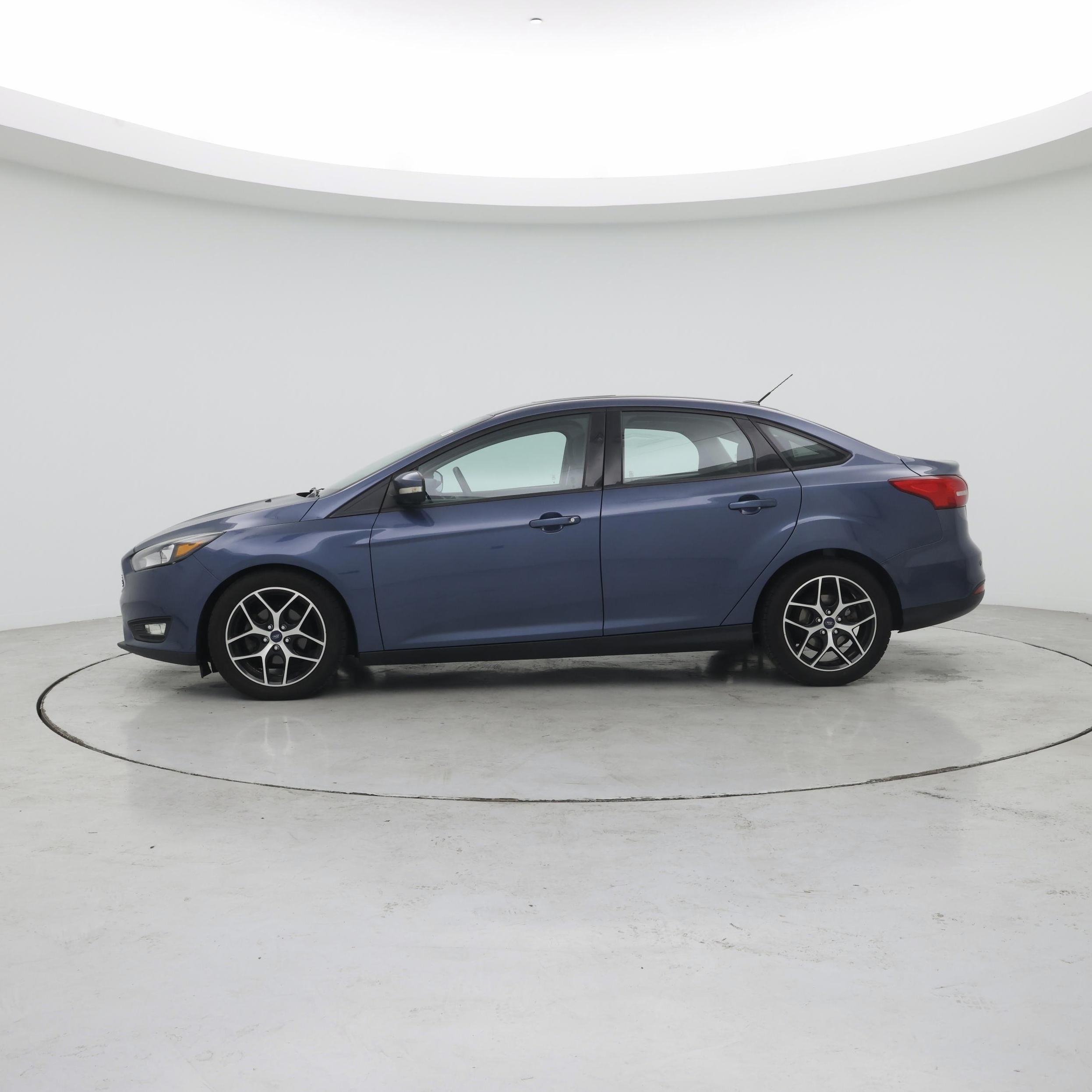 Thumbnail: 2018 Ford Focus - 3
