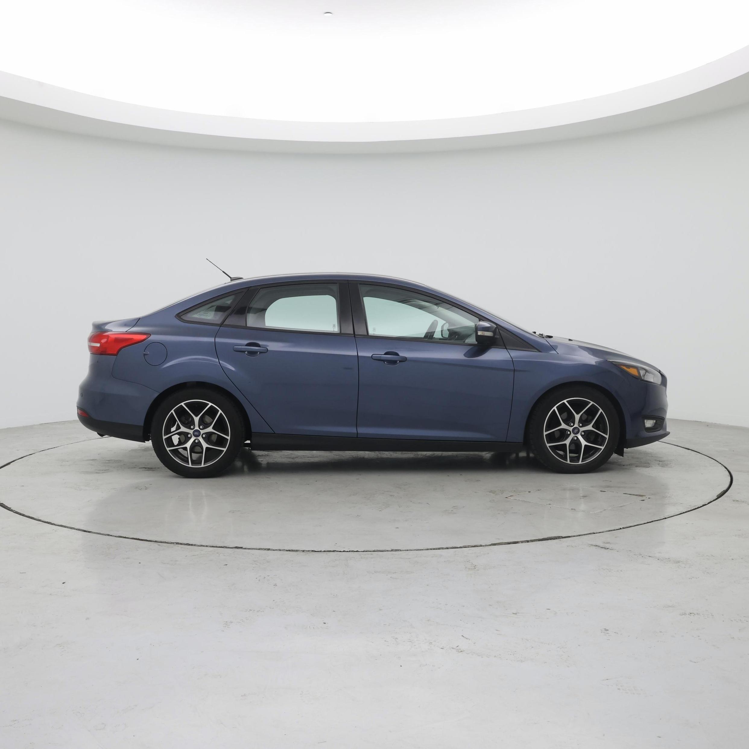 Thumbnail: 2018 Ford Focus - 7