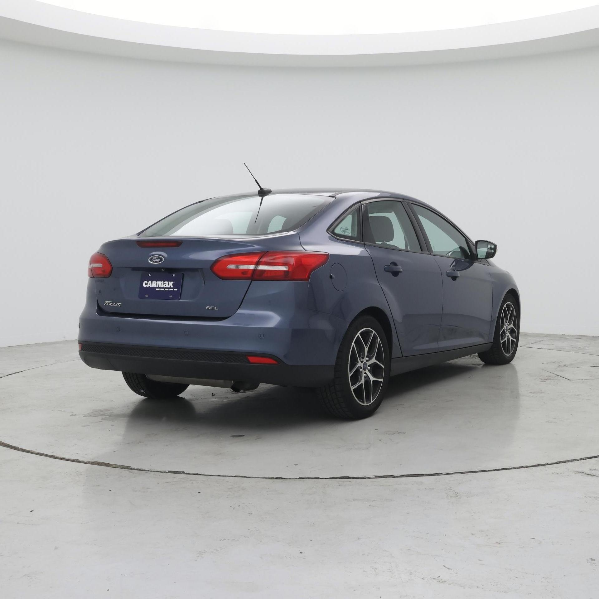 Thumbnail: 2018 Ford Focus - 8