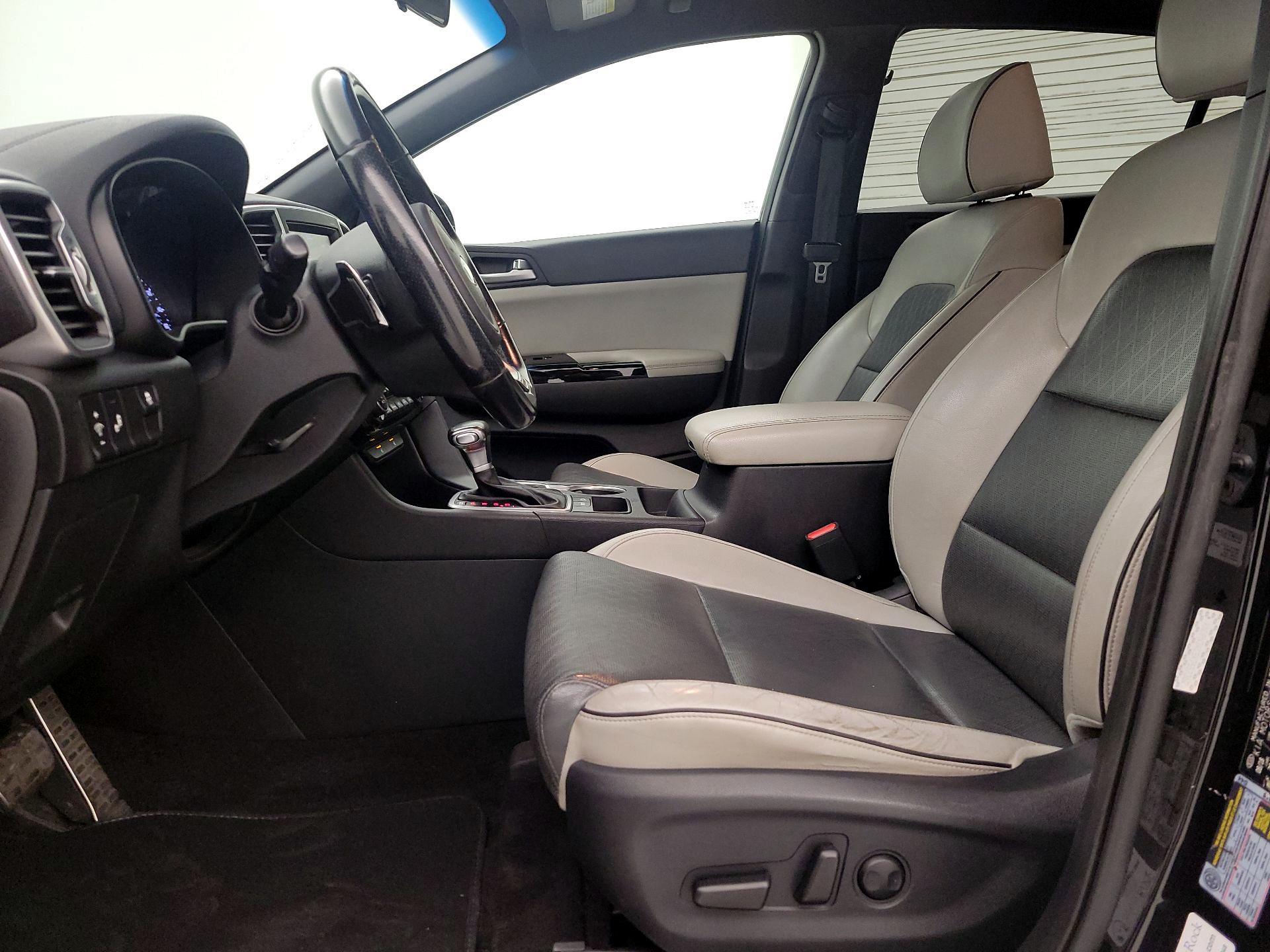 Thumbnail: 2019 Kia Sportage - 11