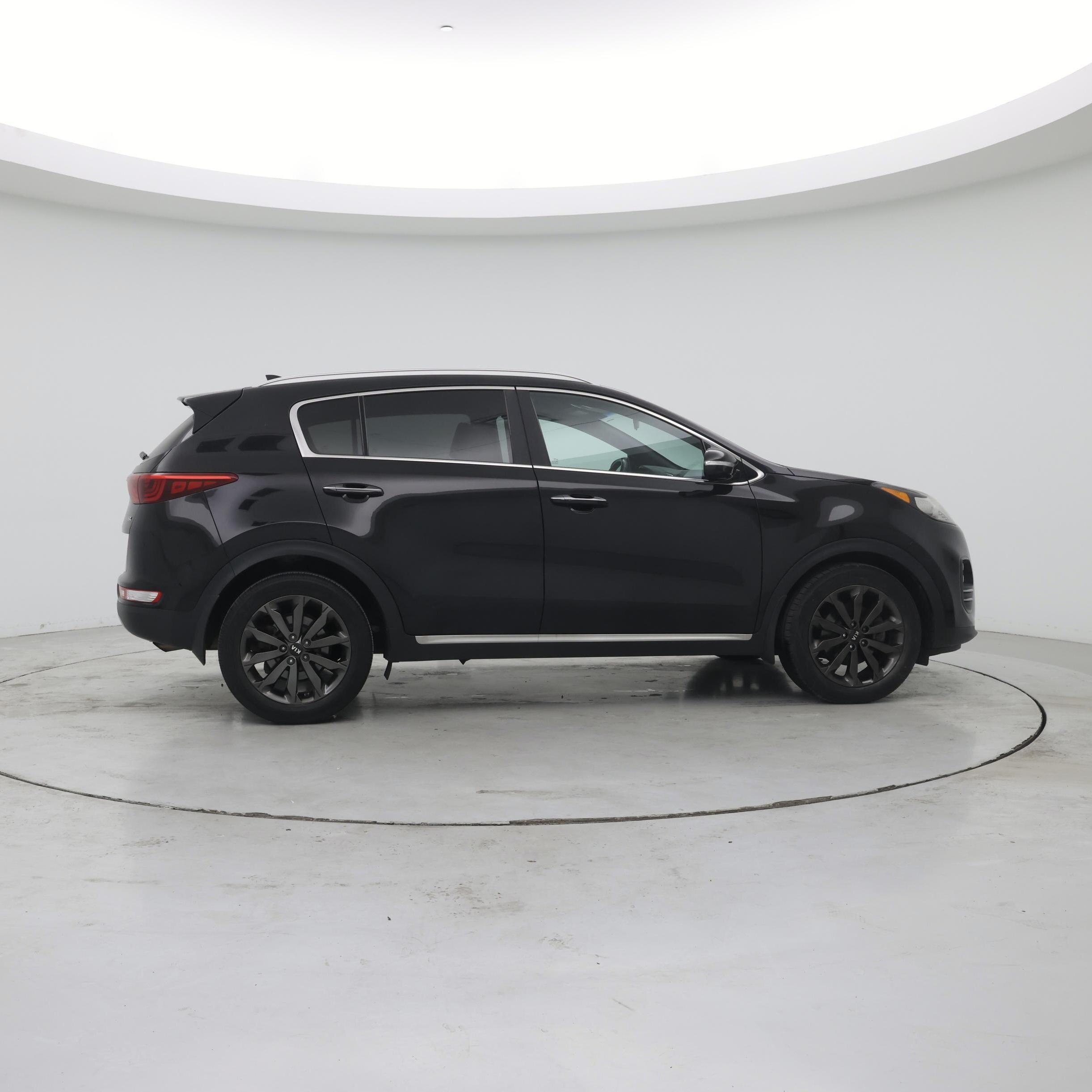 Thumbnail: 2019 Kia Sportage - 7