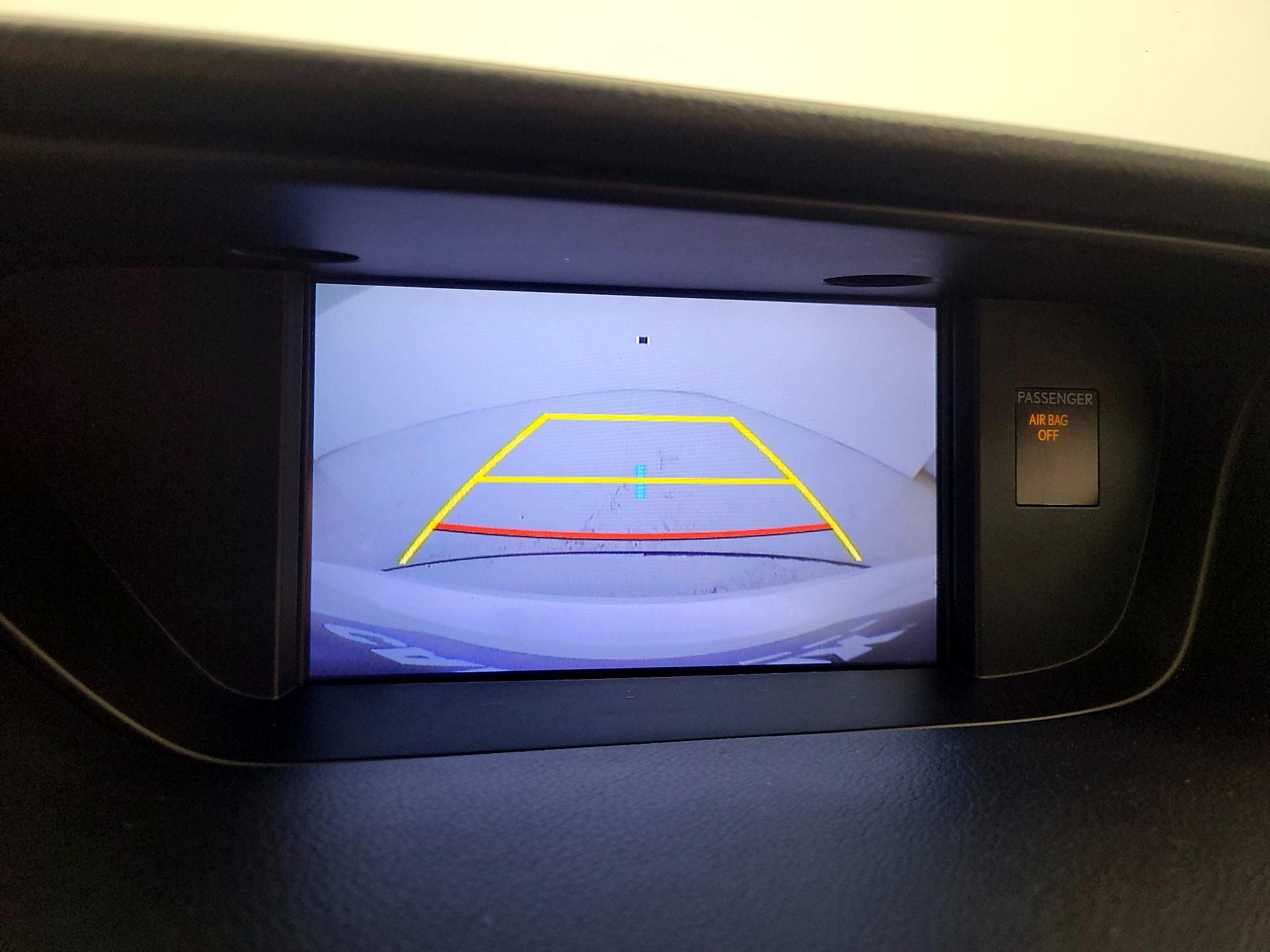 Thumbnail: 2016 Lexus ES - 14