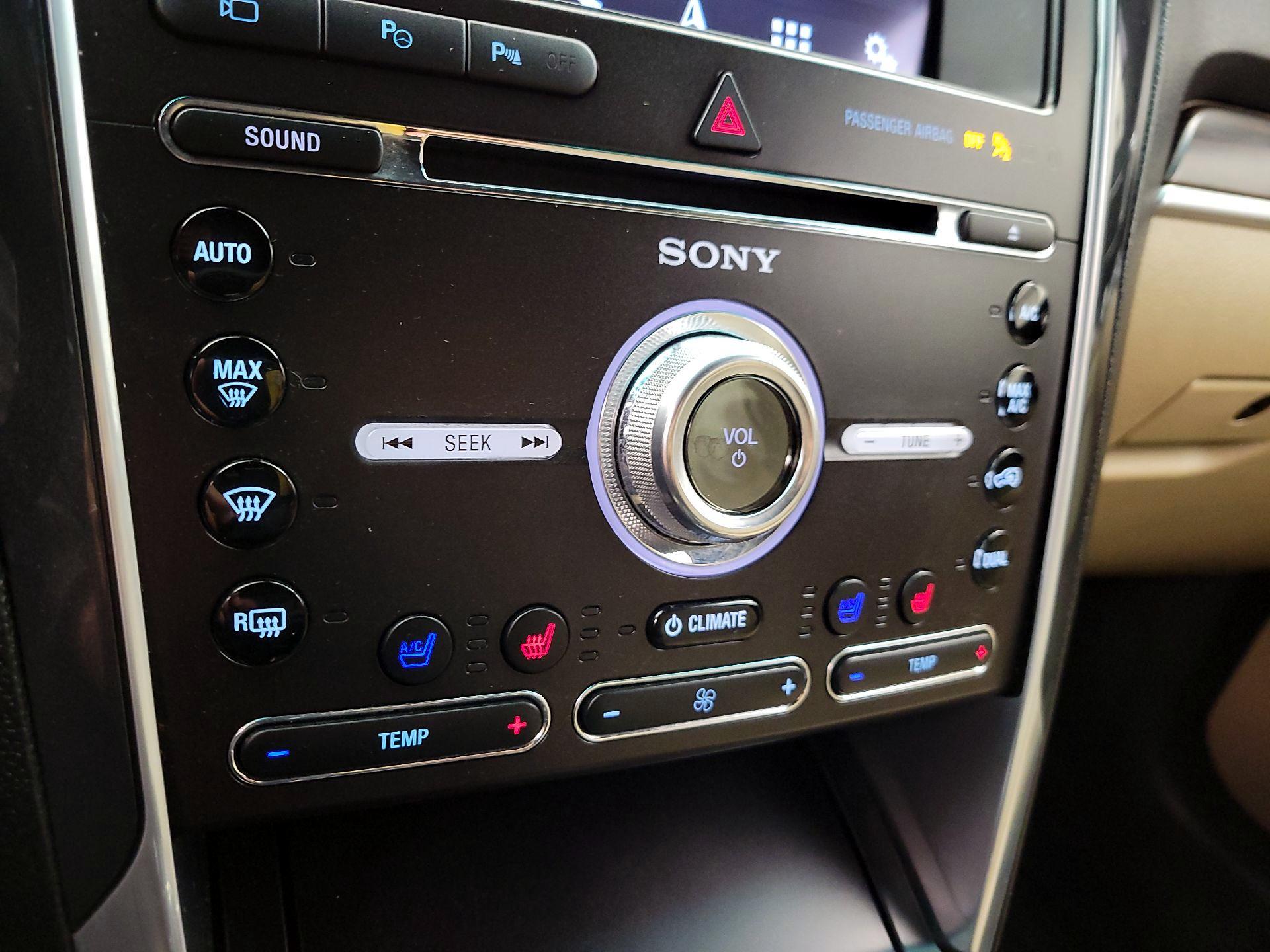 Thumbnail: 2017 Ford Explorer - 17