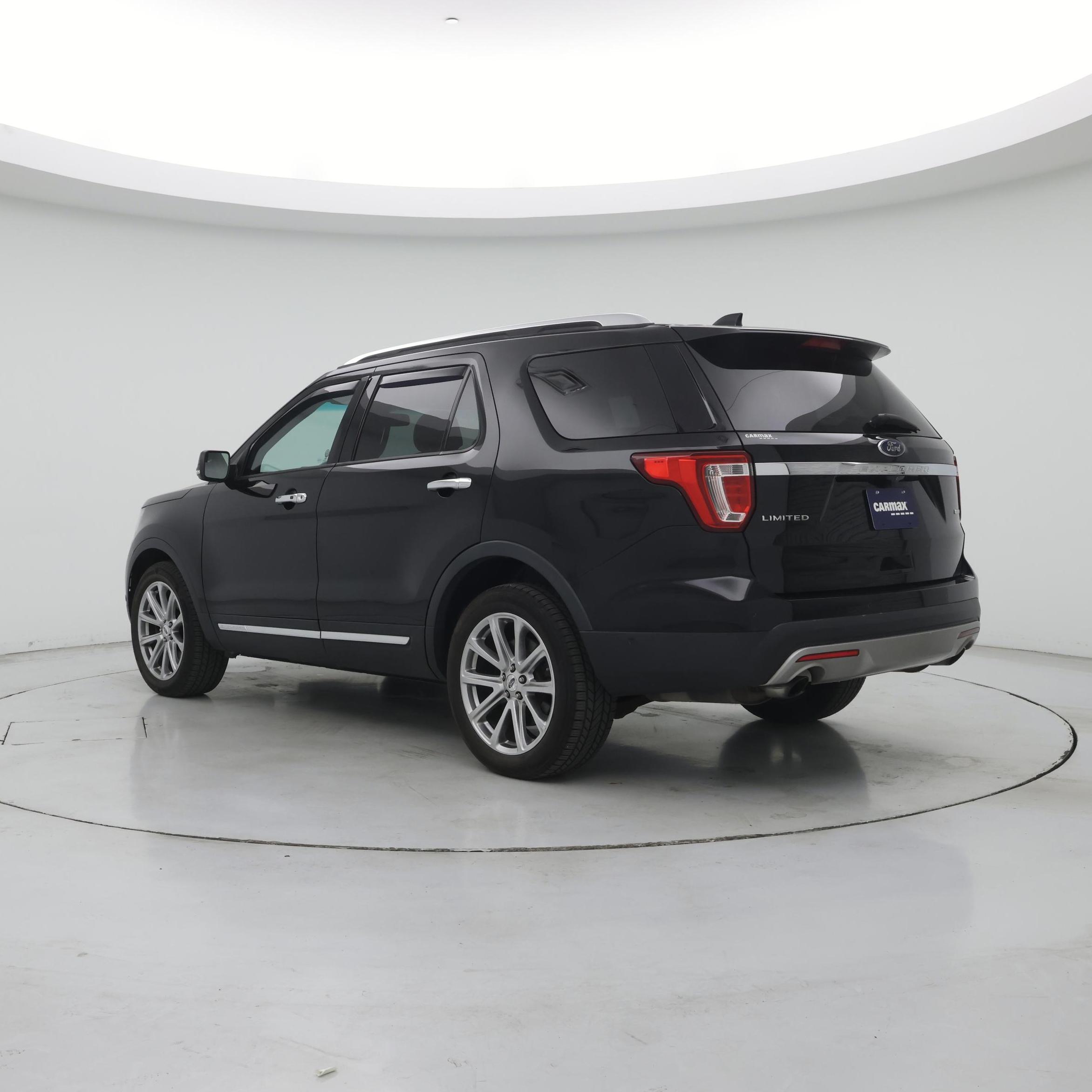 Thumbnail: 2017 Ford Explorer - 2