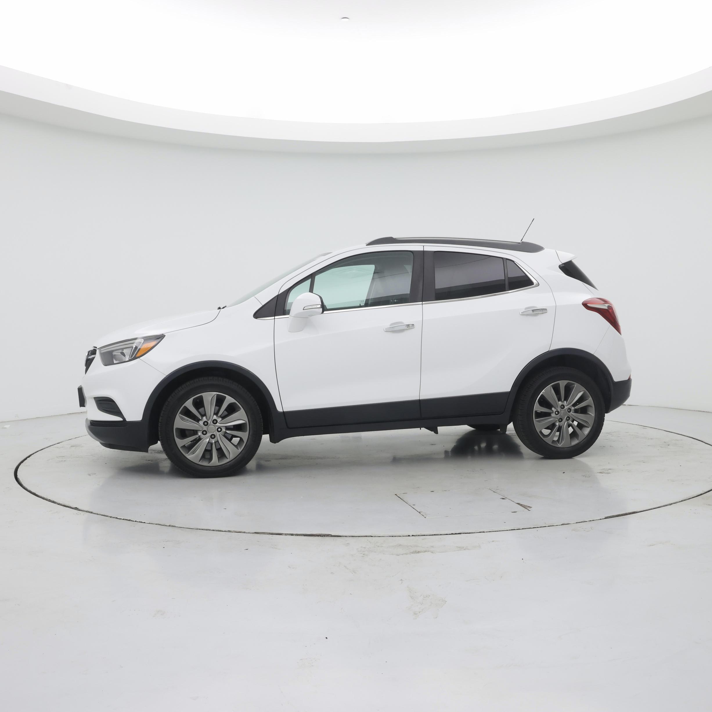 Thumbnail: 2017 Buick Encore - 3