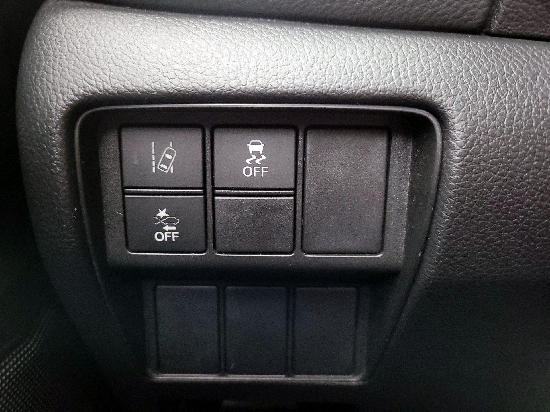 Thumbnail: 2017 Honda CR-V - 13