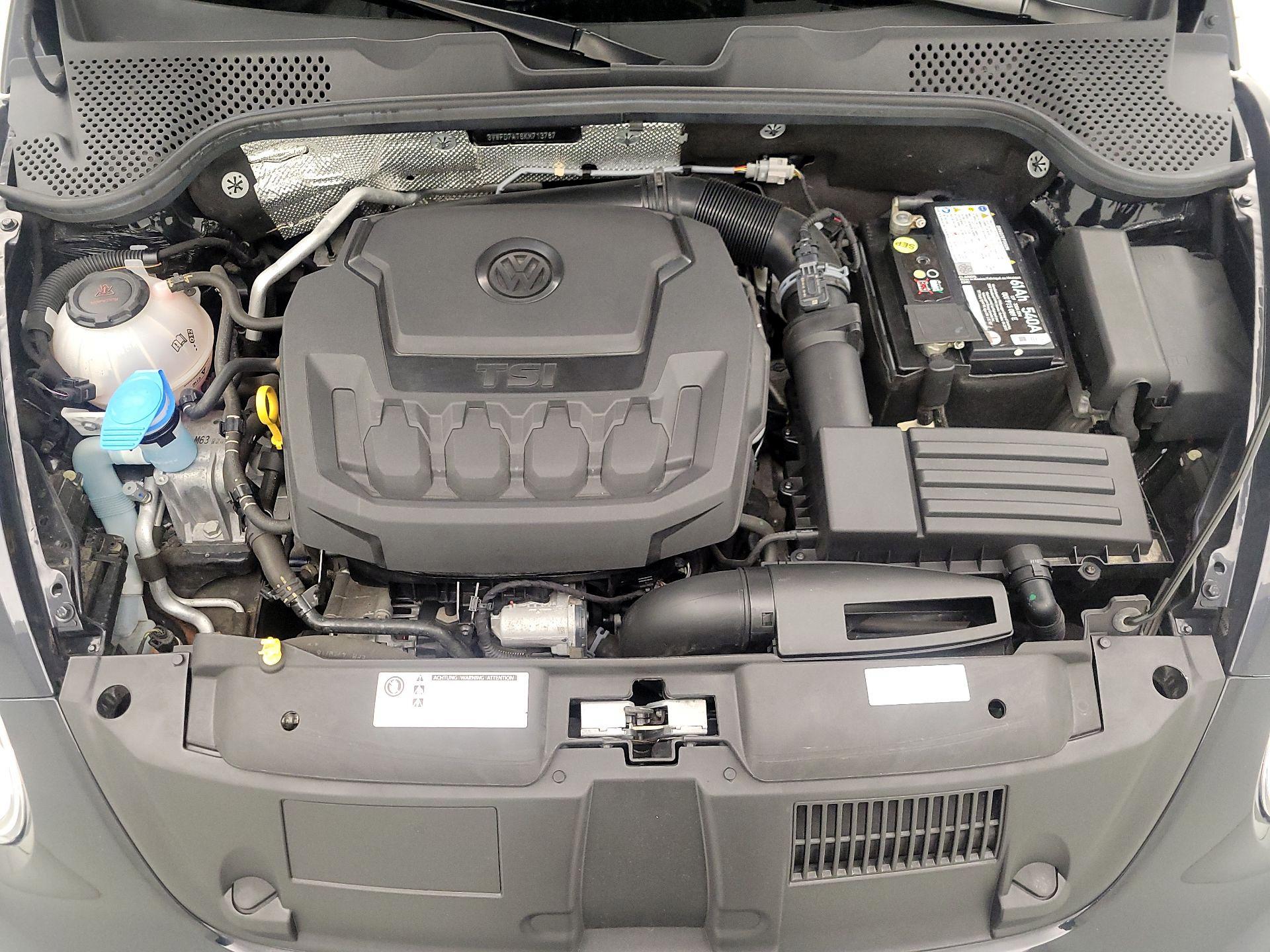 Thumbnail: 2019 Volkswagen Beetle - 18