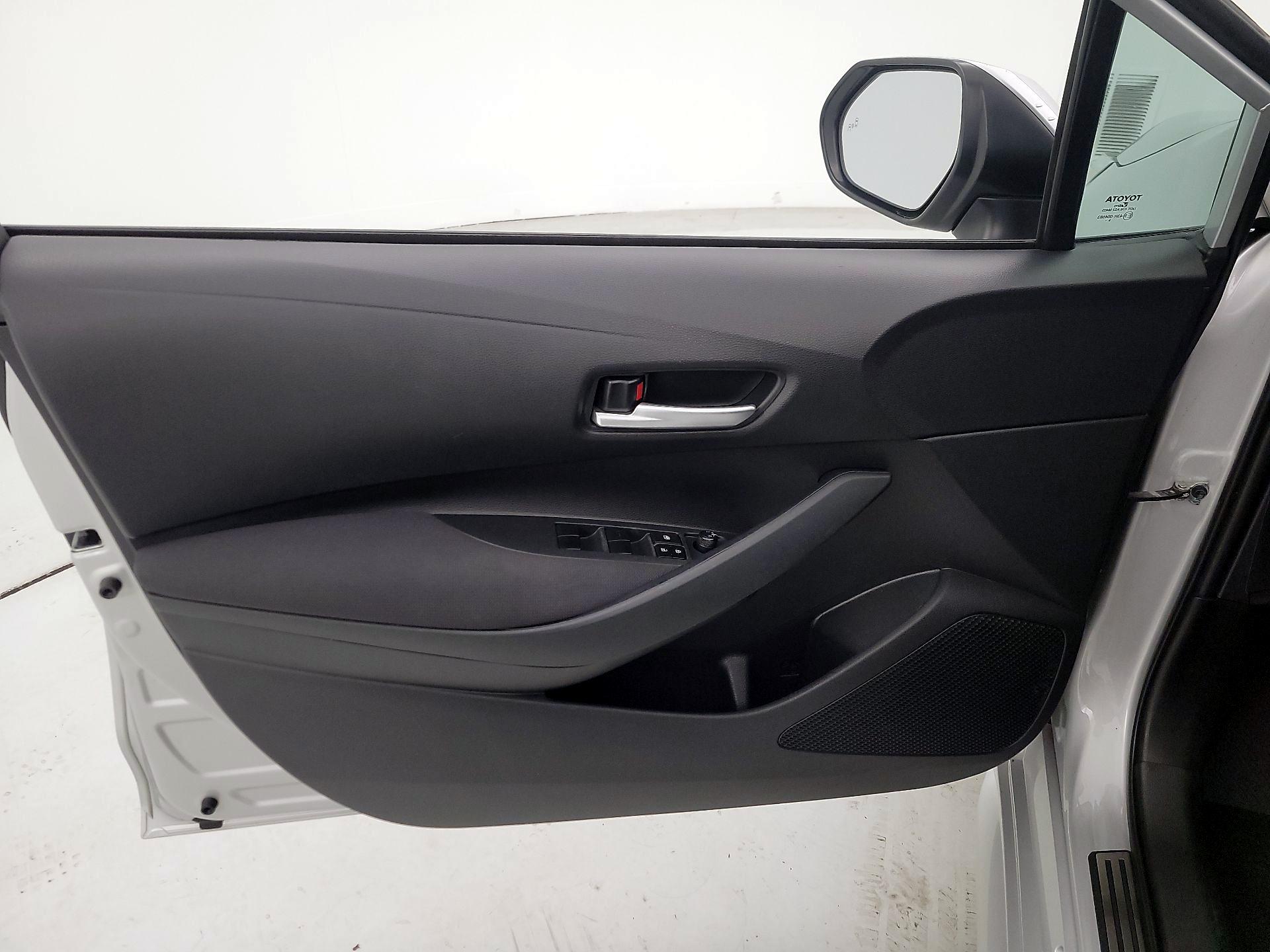 Thumbnail: 2020 Toyota Corolla - 12