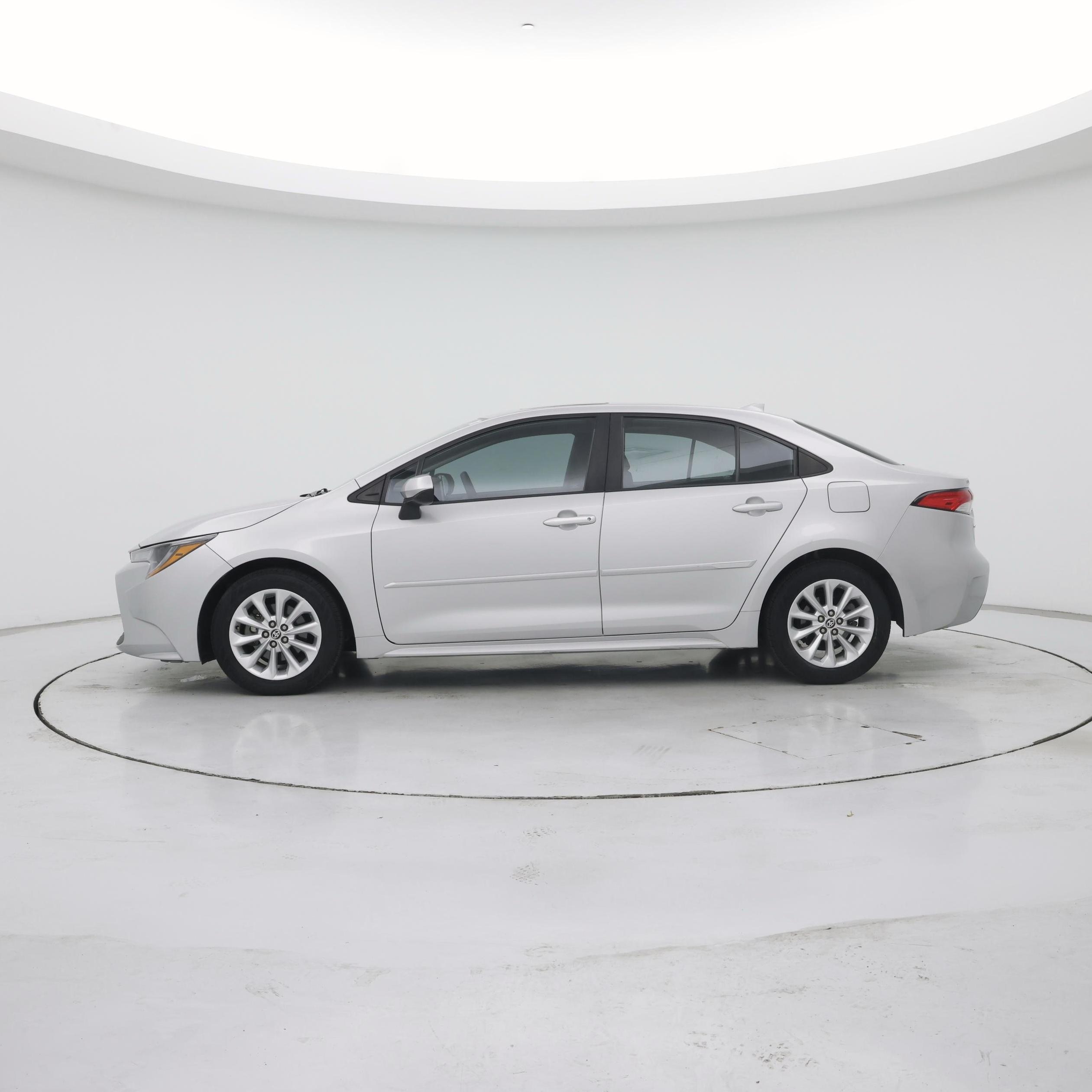 Thumbnail: 2020 Toyota Corolla - 3