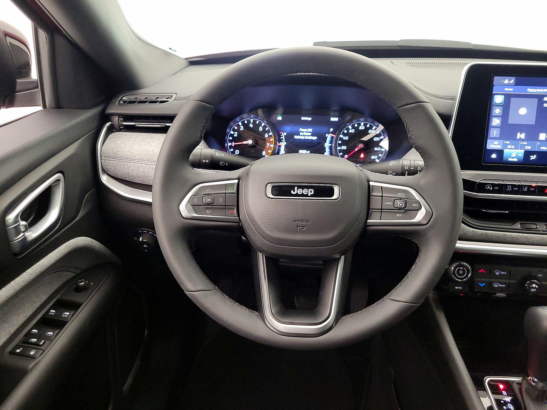 Thumbnail: 2025 Jeep Compass - 10