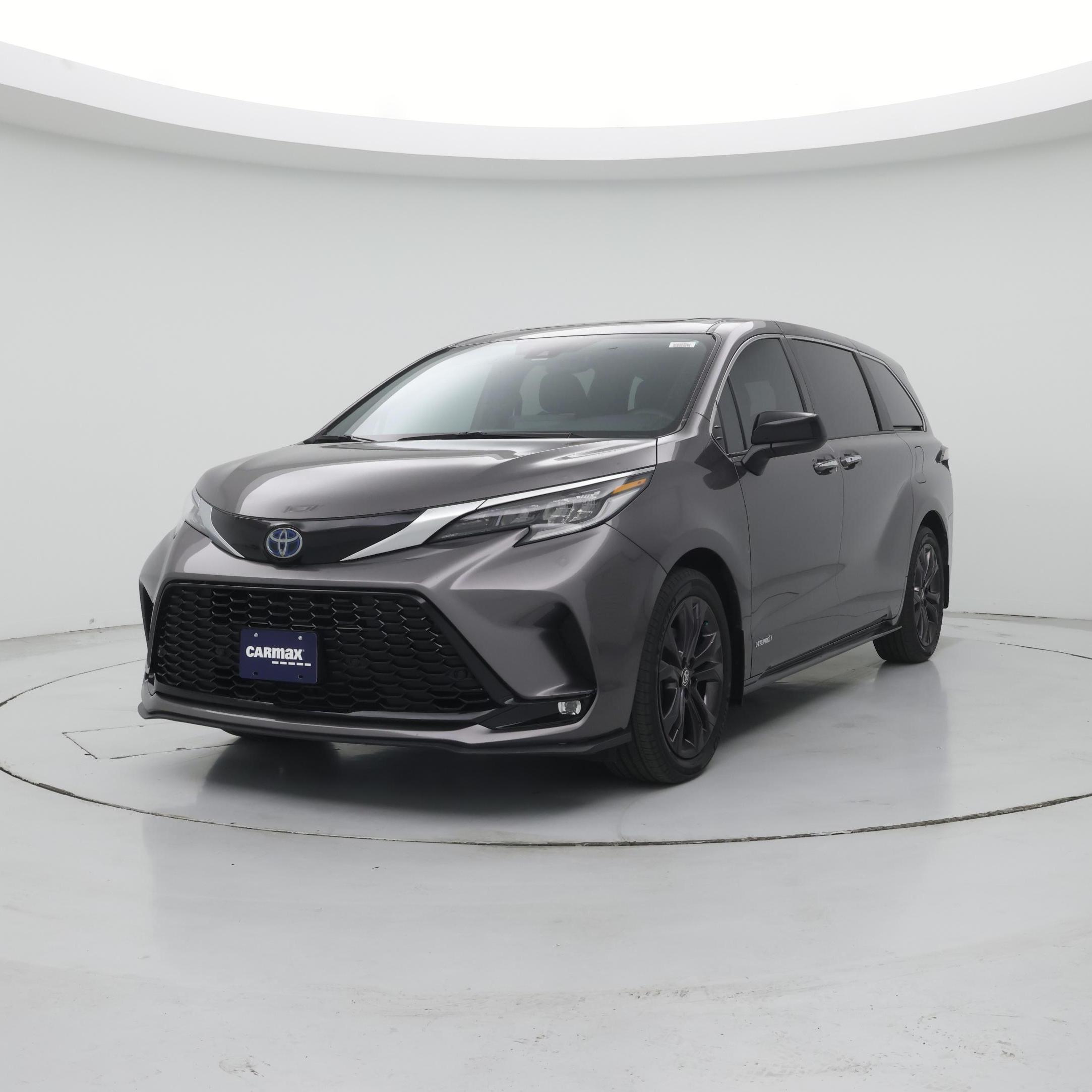 Thumbnail: 2021 Toyota Sienna - 4