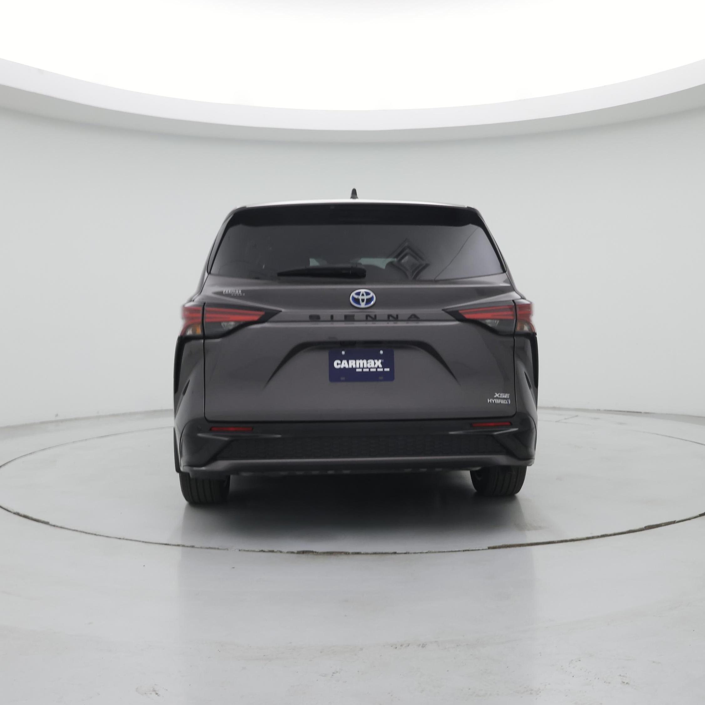 Thumbnail: 2021 Toyota Sienna - 6