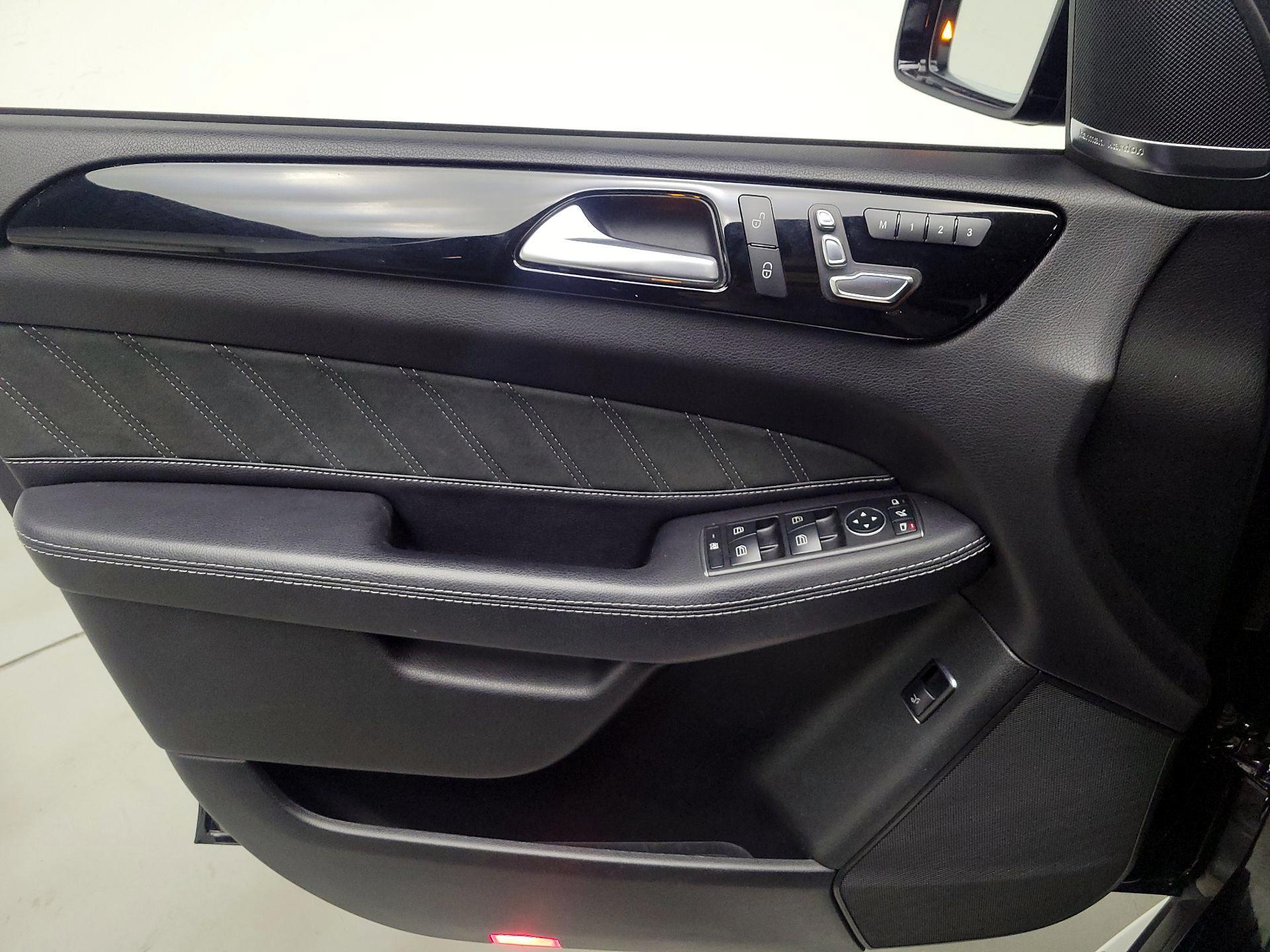 Thumbnail: 2019 Mercedes-Benz GLE - 12