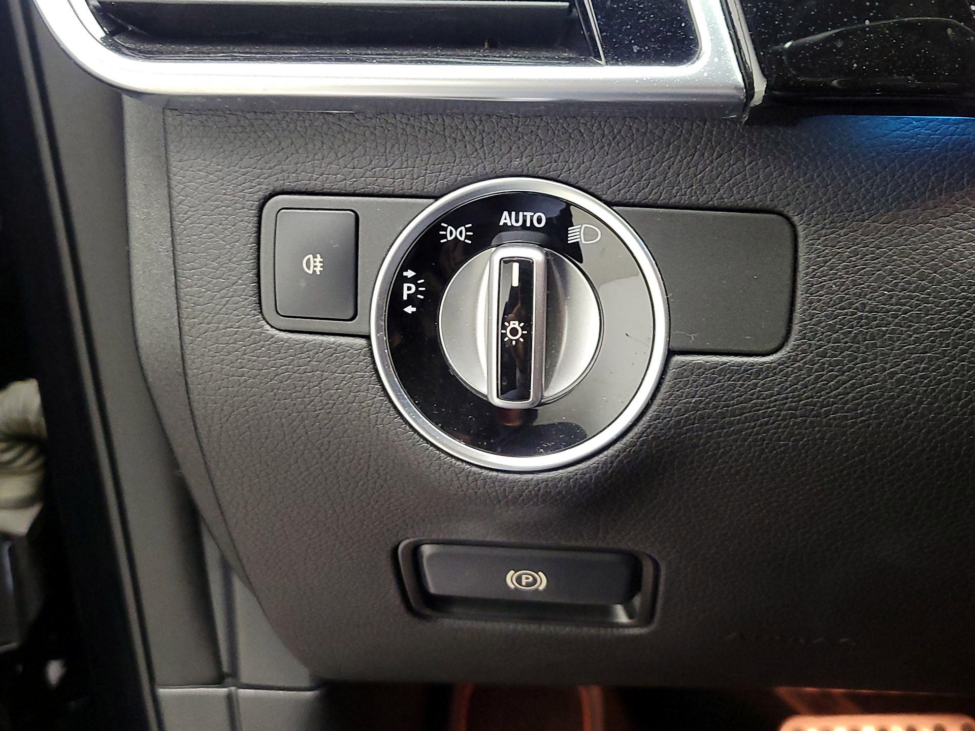 Thumbnail: 2019 Mercedes-Benz GLE - 13