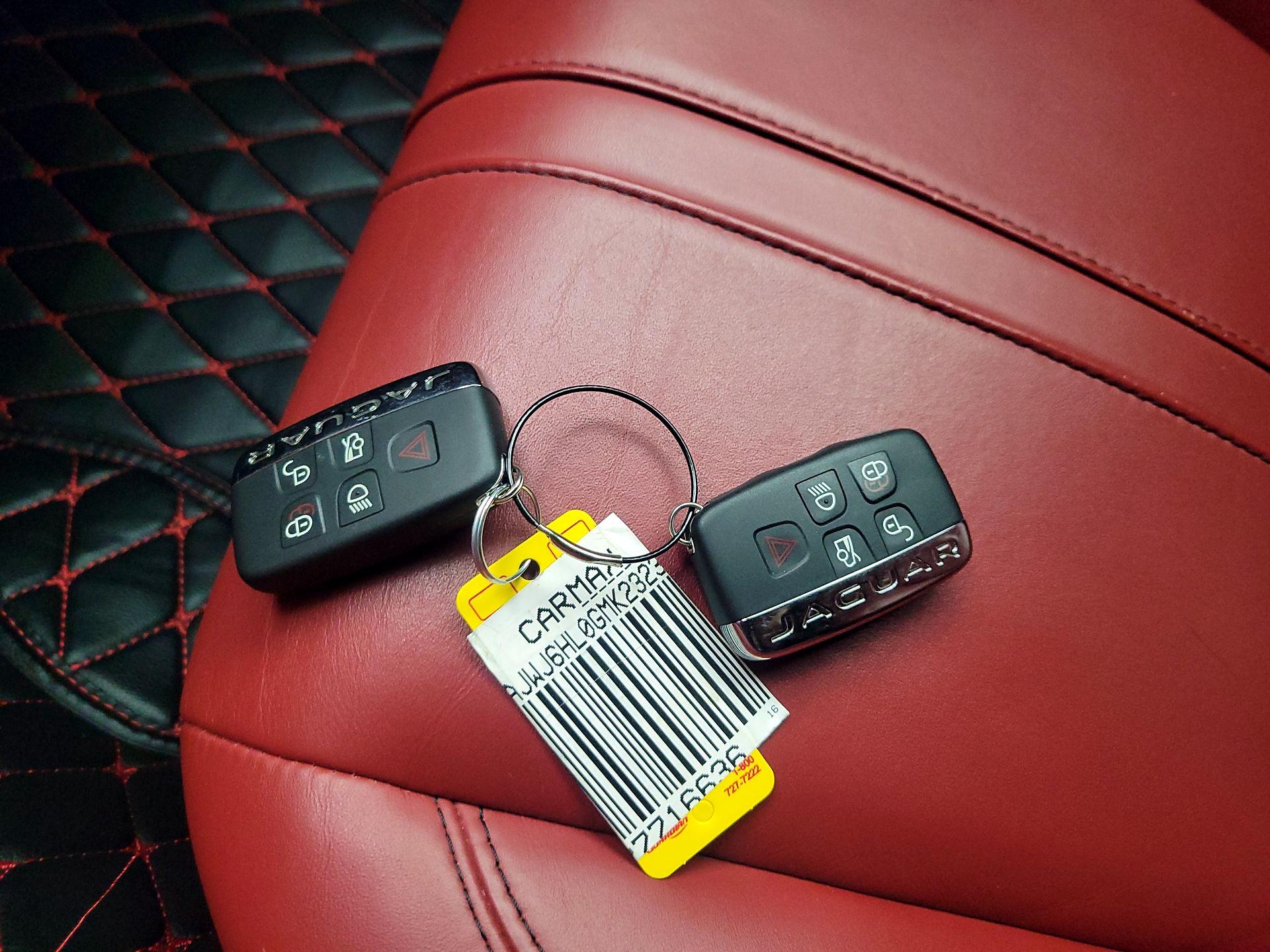 Thumbnail: 2016 Jaguar F-Type - 18