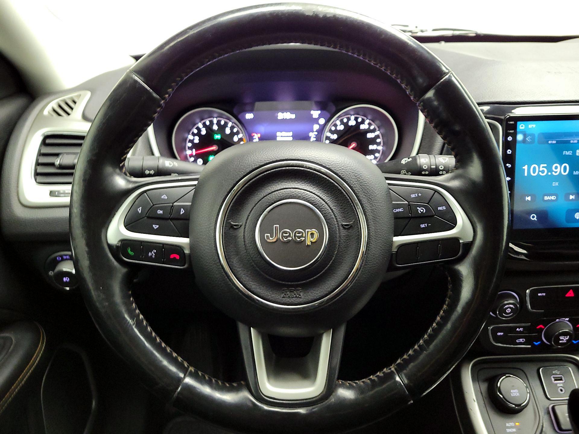 Thumbnail: 2018 Jeep Compass - 10