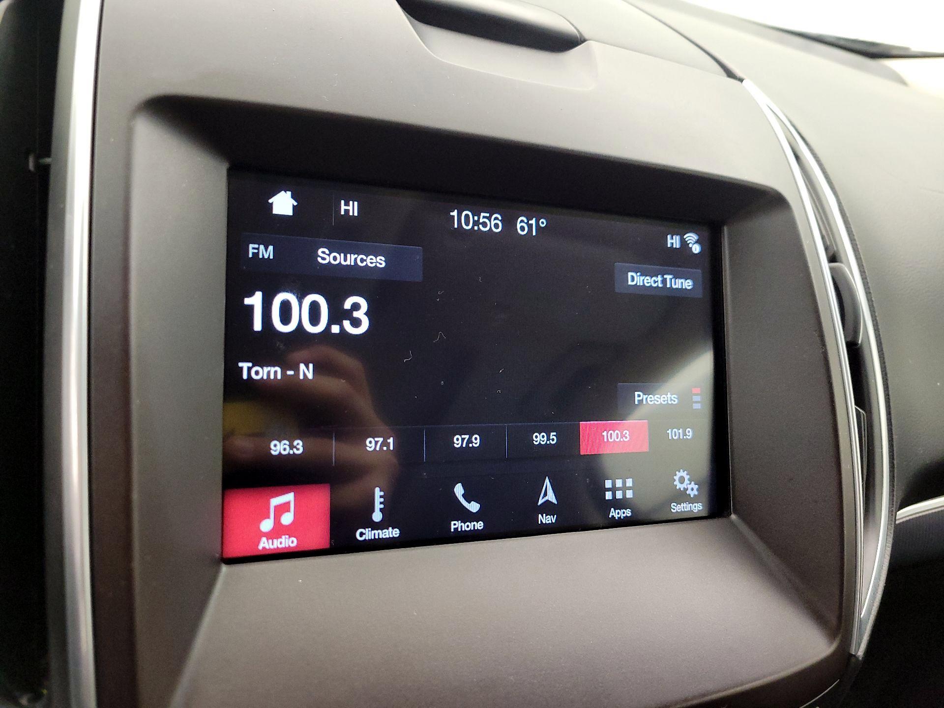 Thumbnail: 2017 Ford Edge - 16