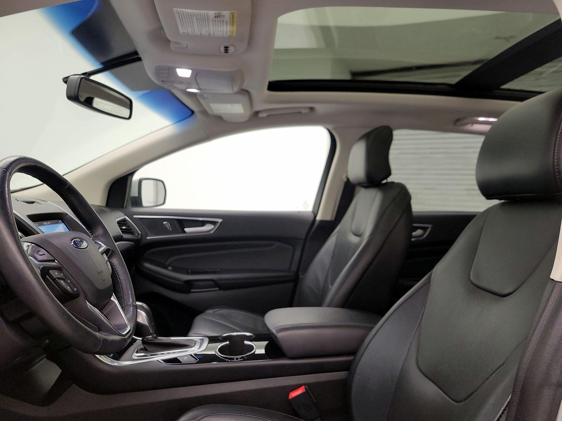 Thumbnail: 2017 Ford Edge - 20