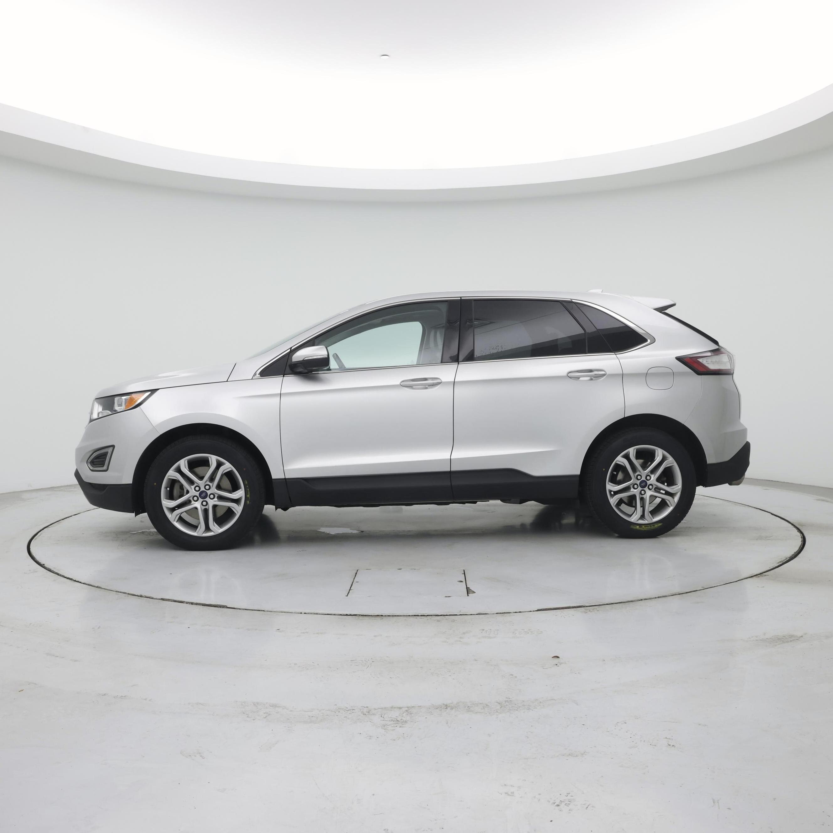 Thumbnail: 2017 Ford Edge - 3